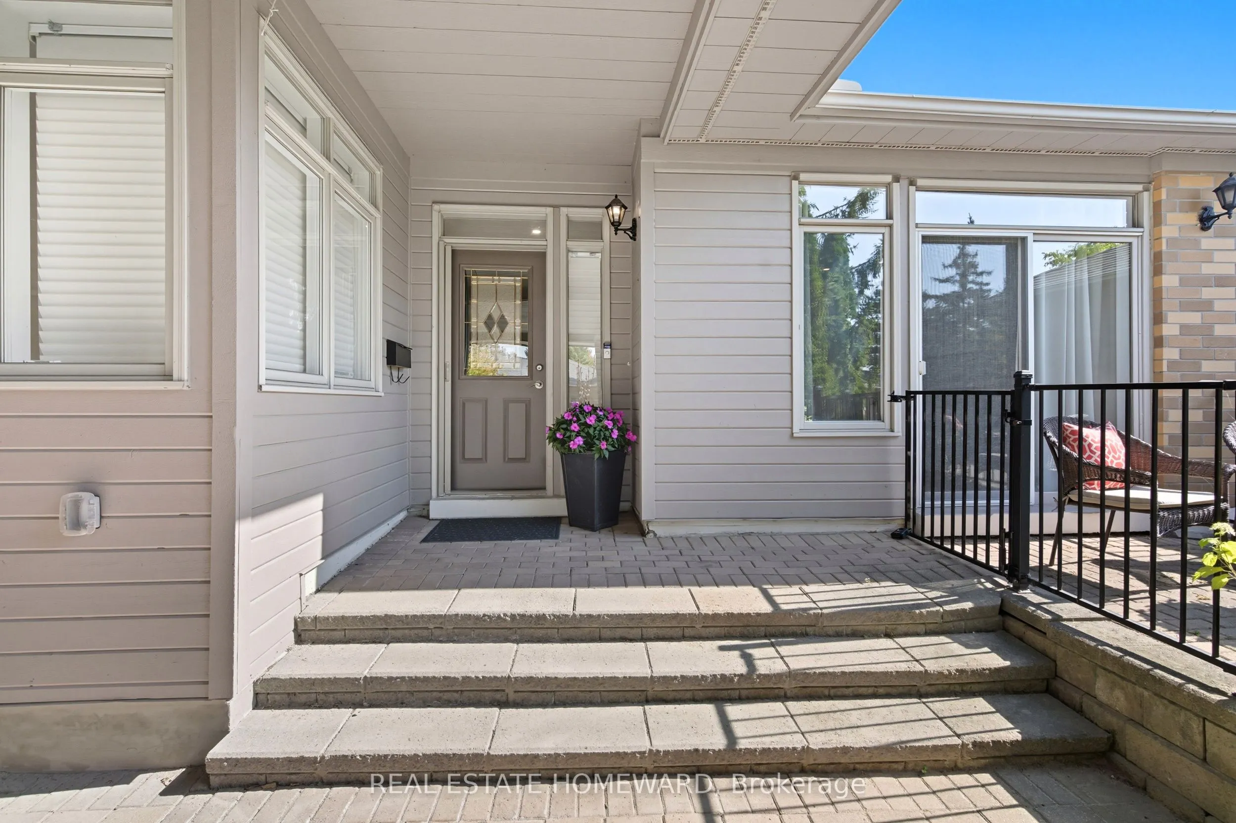 11 Loon Harbour Way, #15