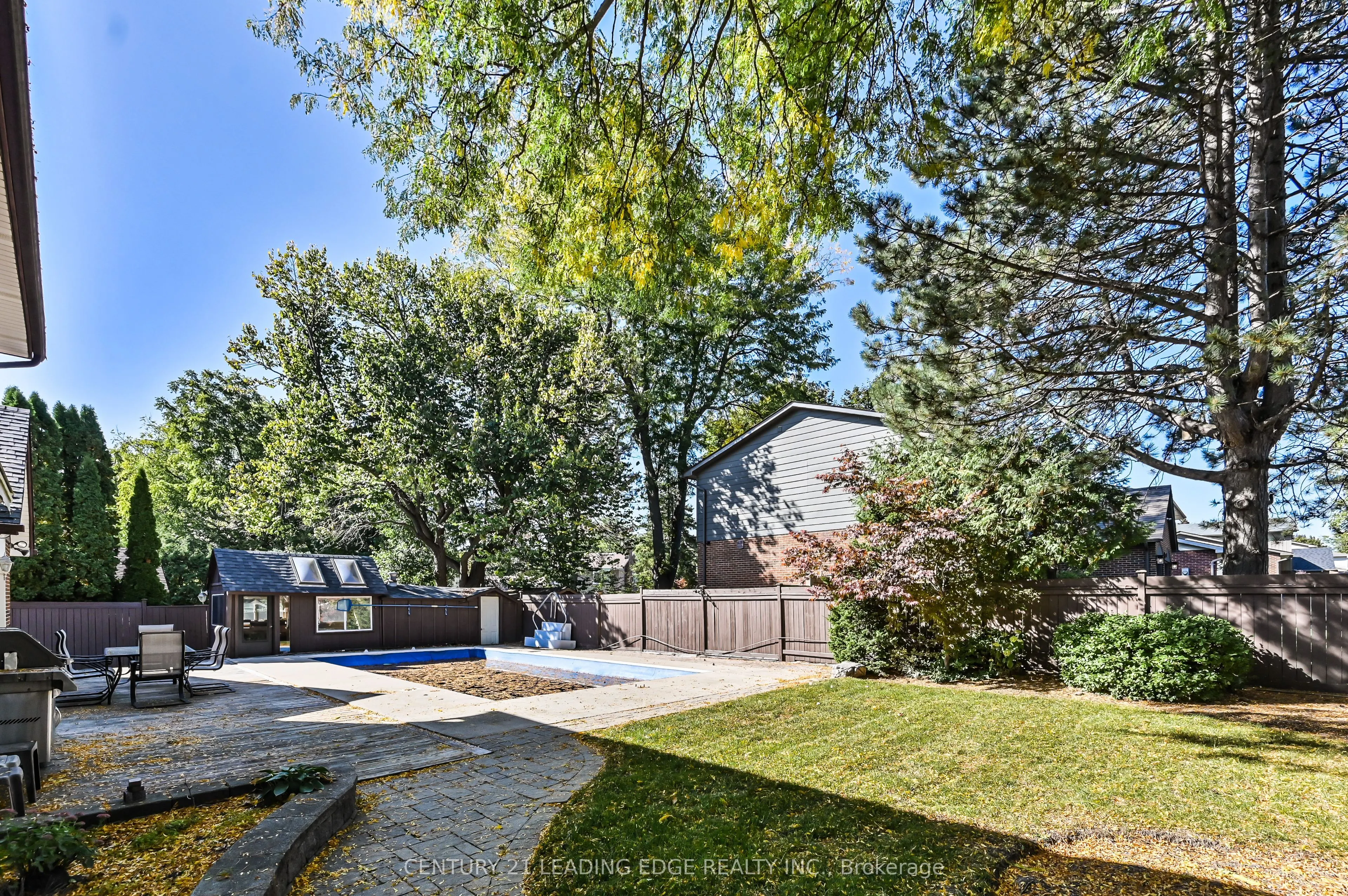 50 Sir Gawaine Place
