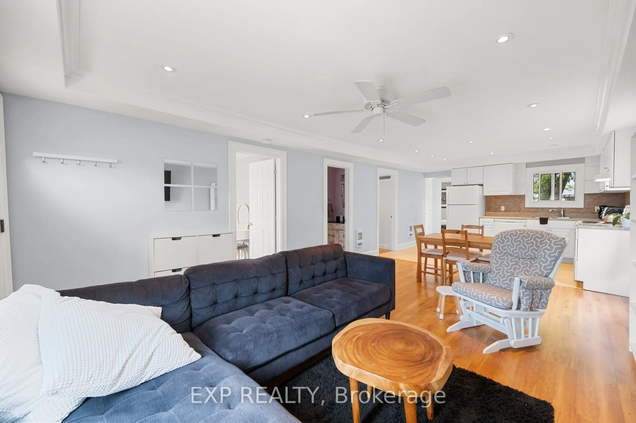 156 Beach Road