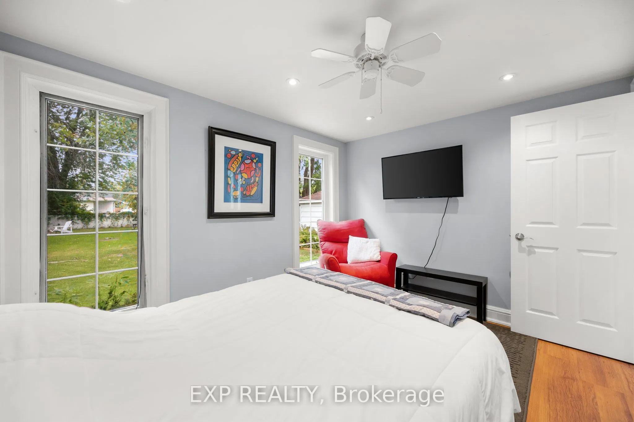 156 Beach Road