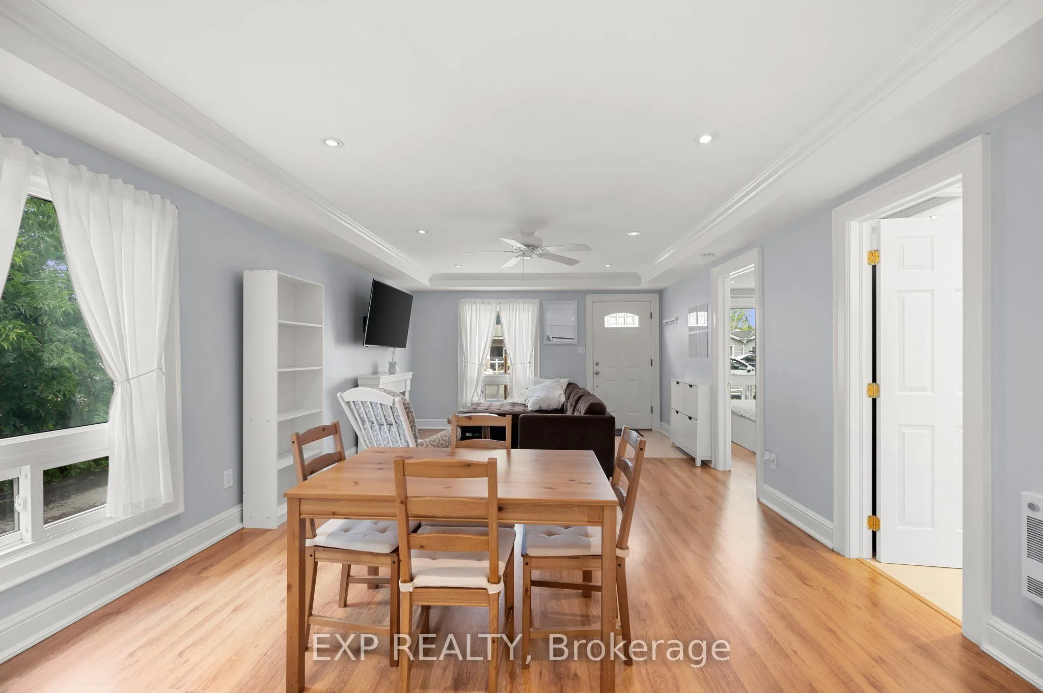 156 Beach Road