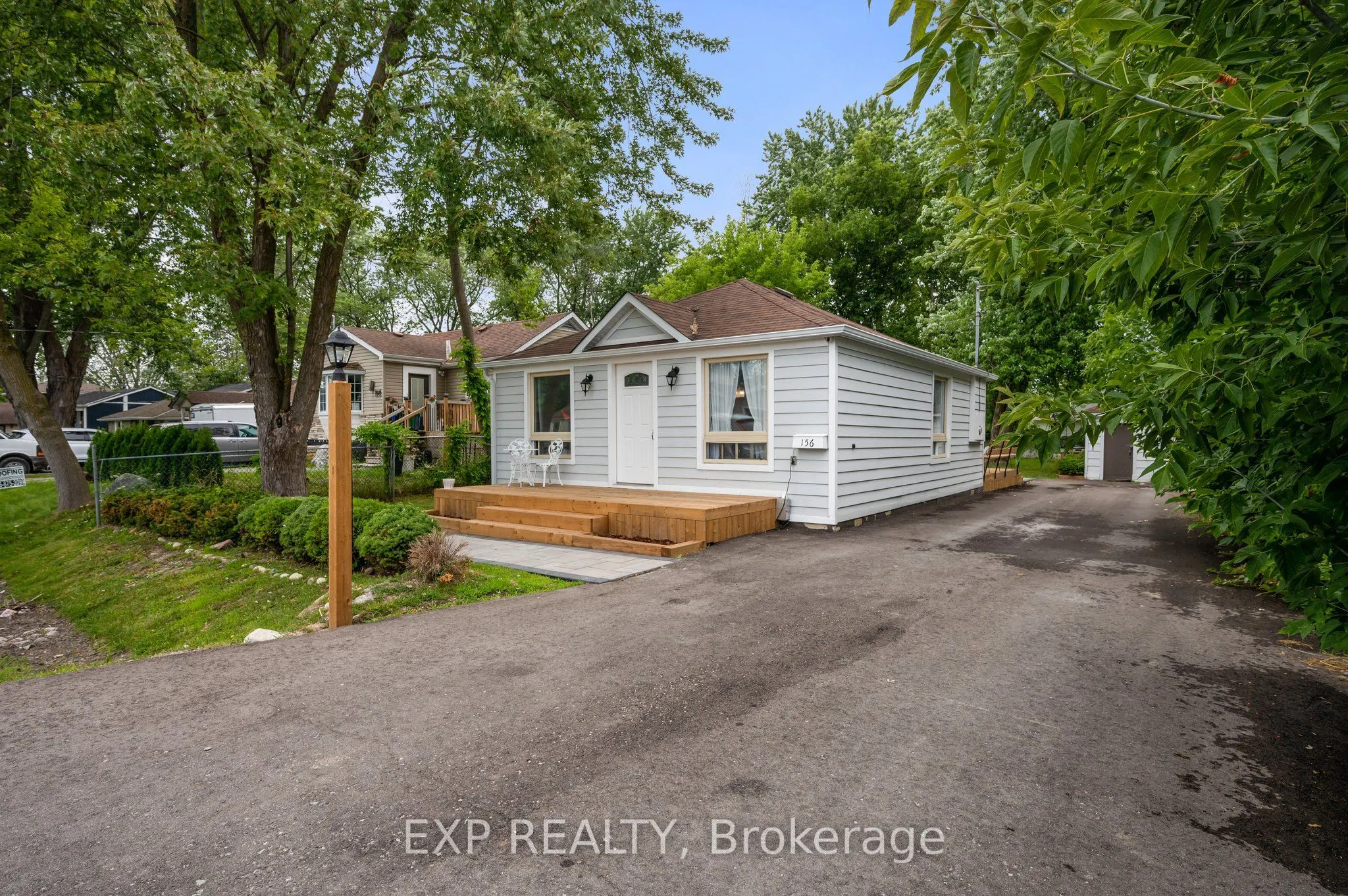 156 Beach Road