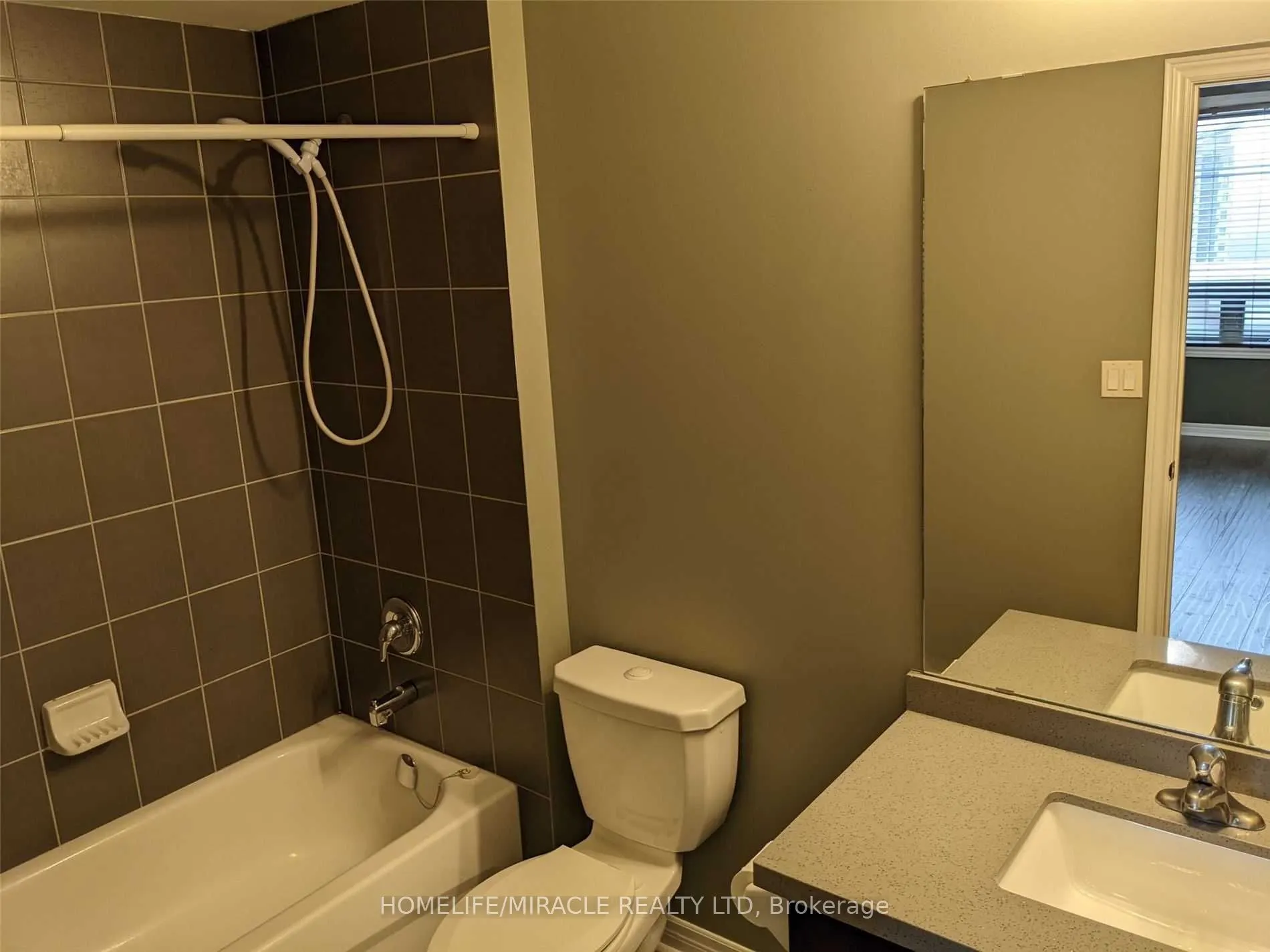 7400 Markham Road, #520