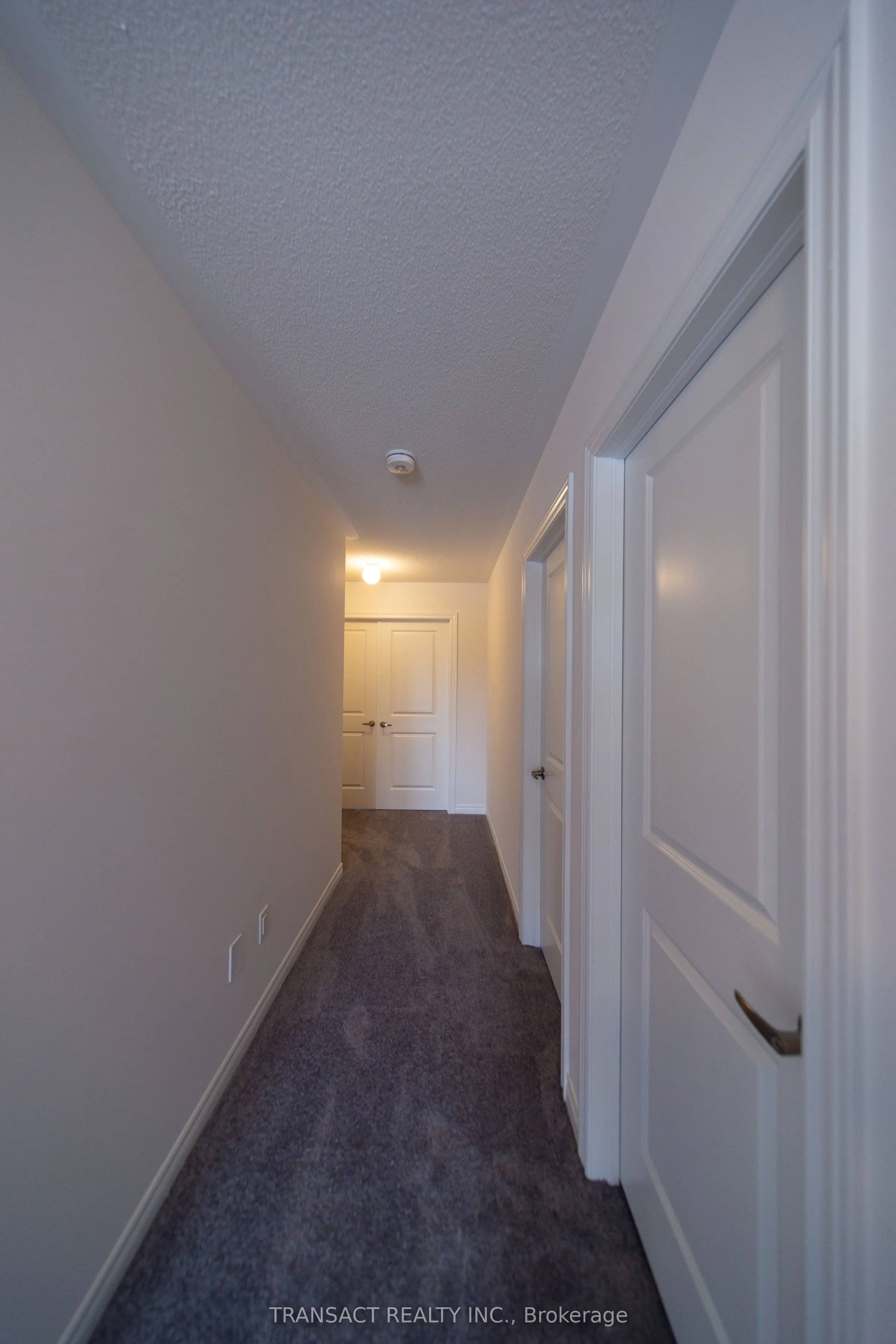 15 Baycroft Boulevard