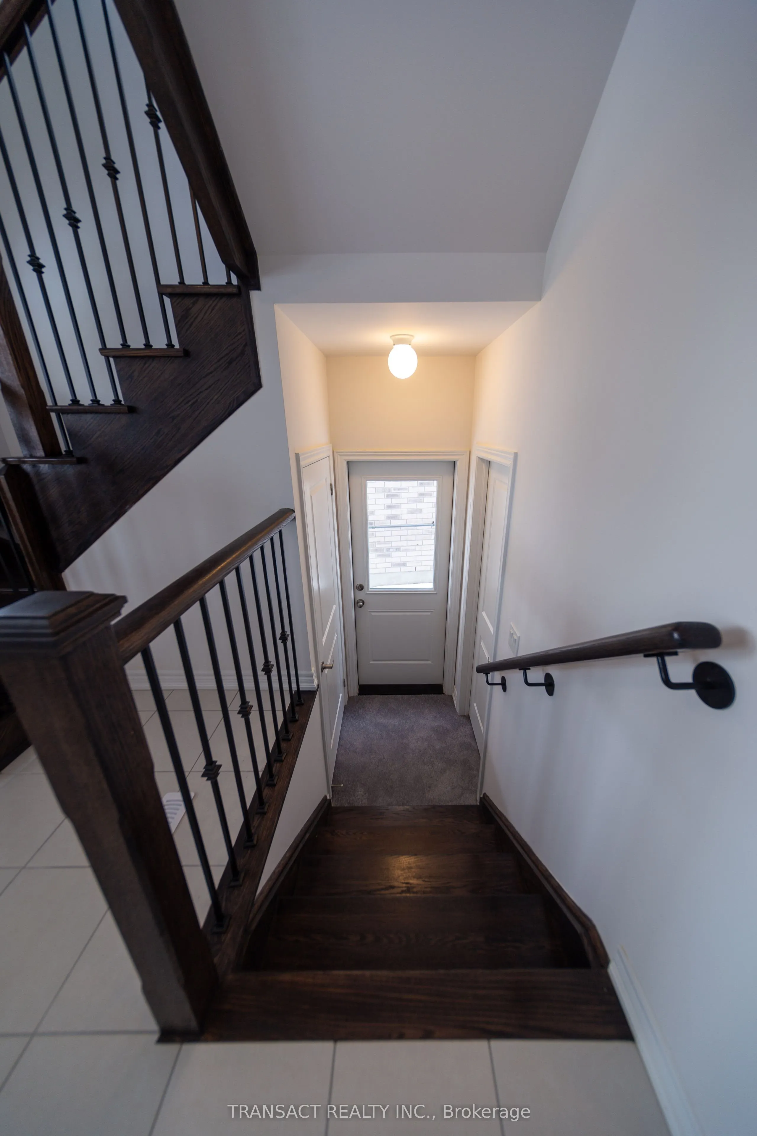 15 Baycroft Boulevard