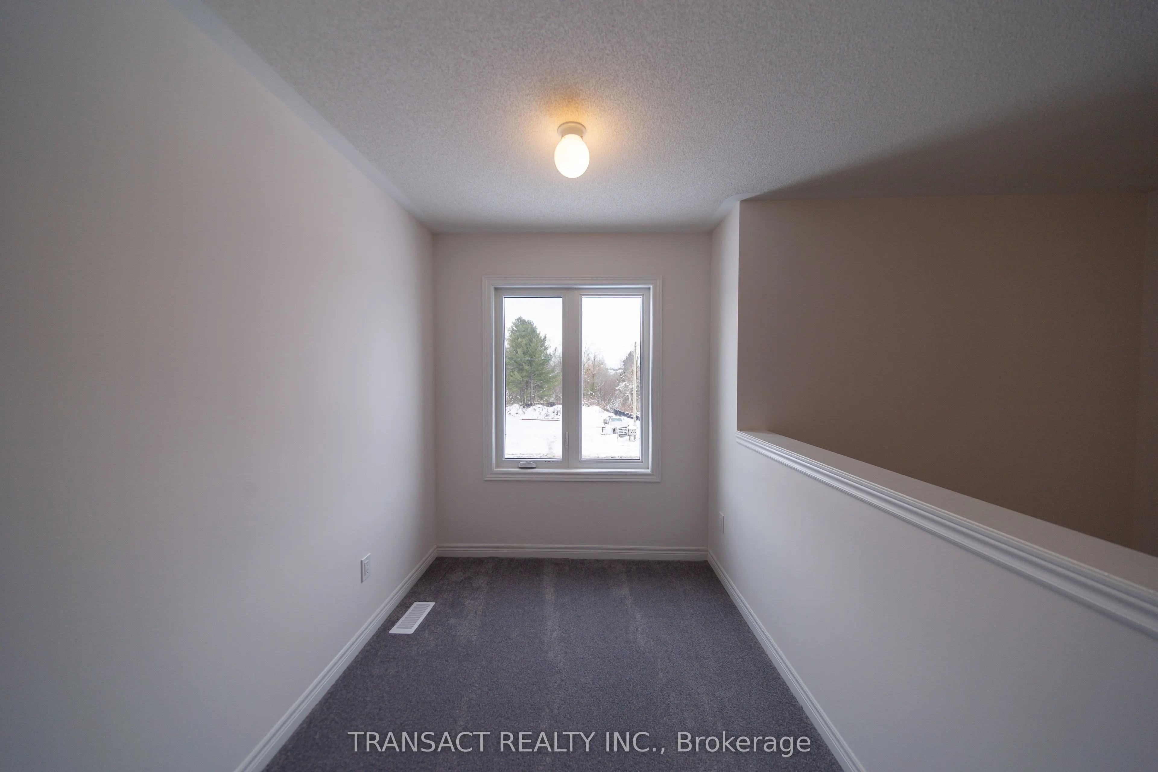 15 Baycroft Boulevard