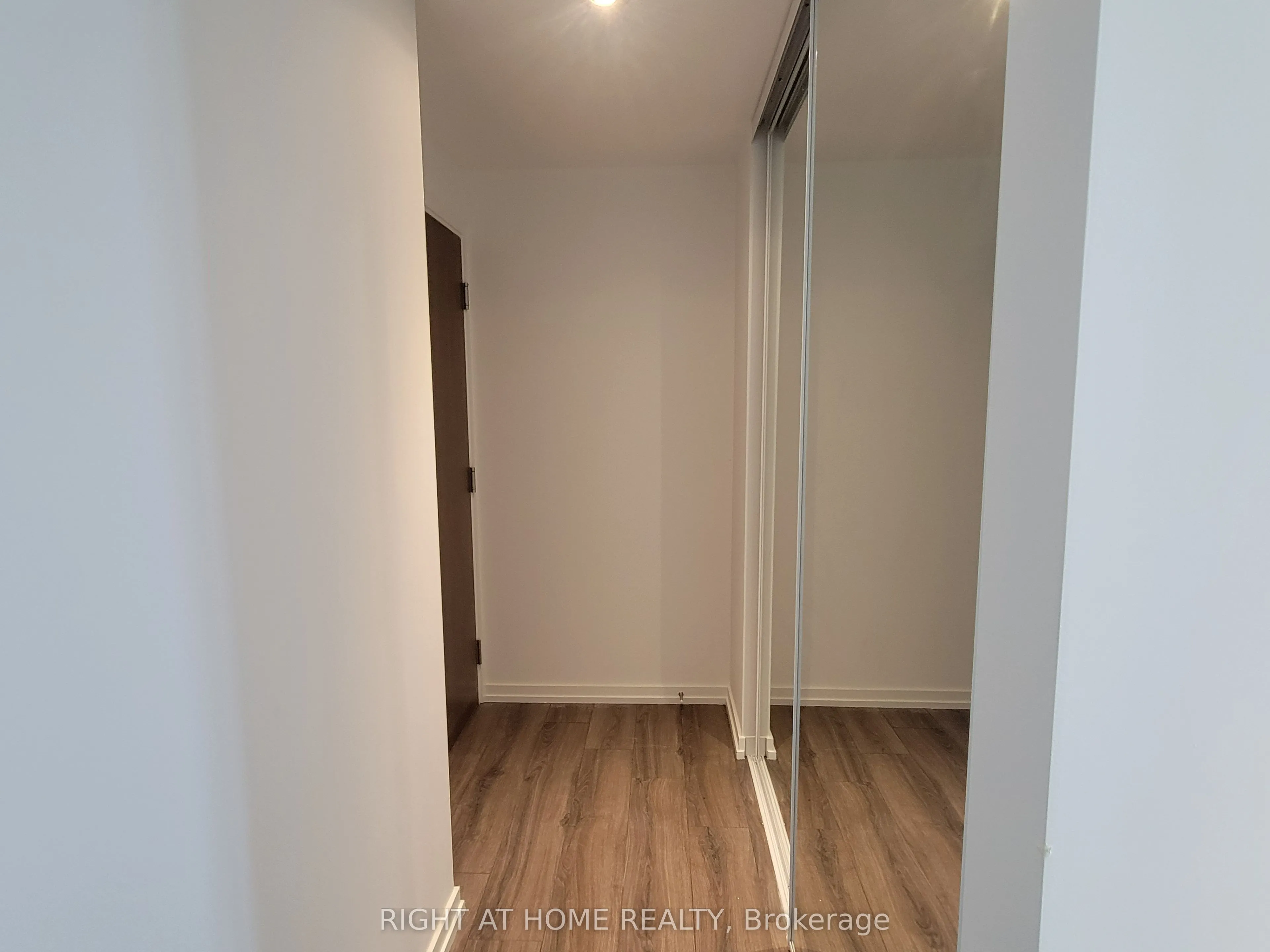 7890 Jane Street, #2809