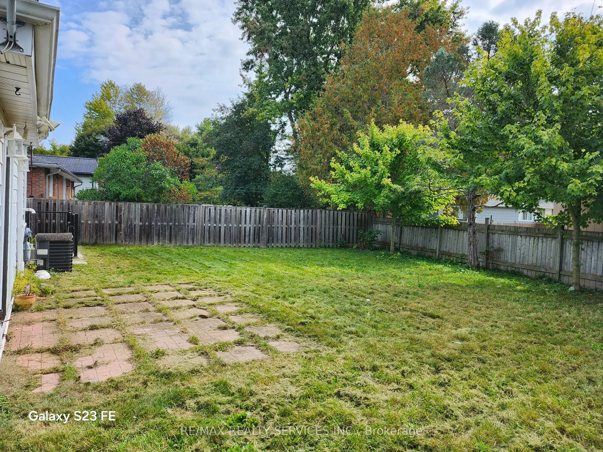 5 Hammond Crescent