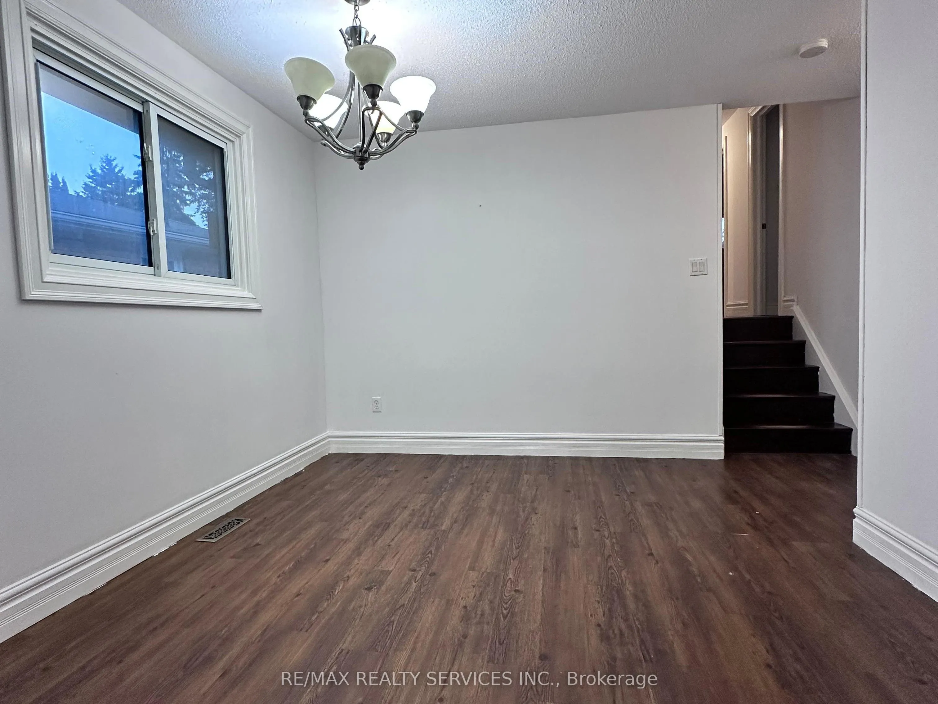 5 Hammond Crescent