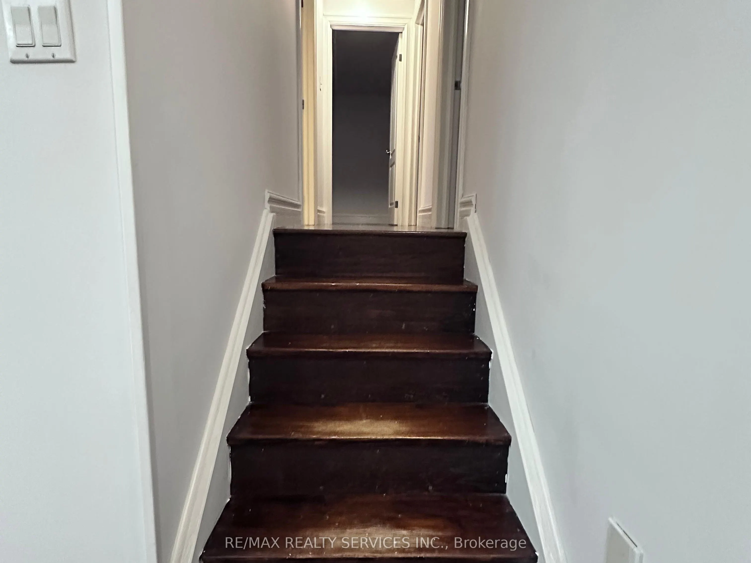 5 Hammond Crescent