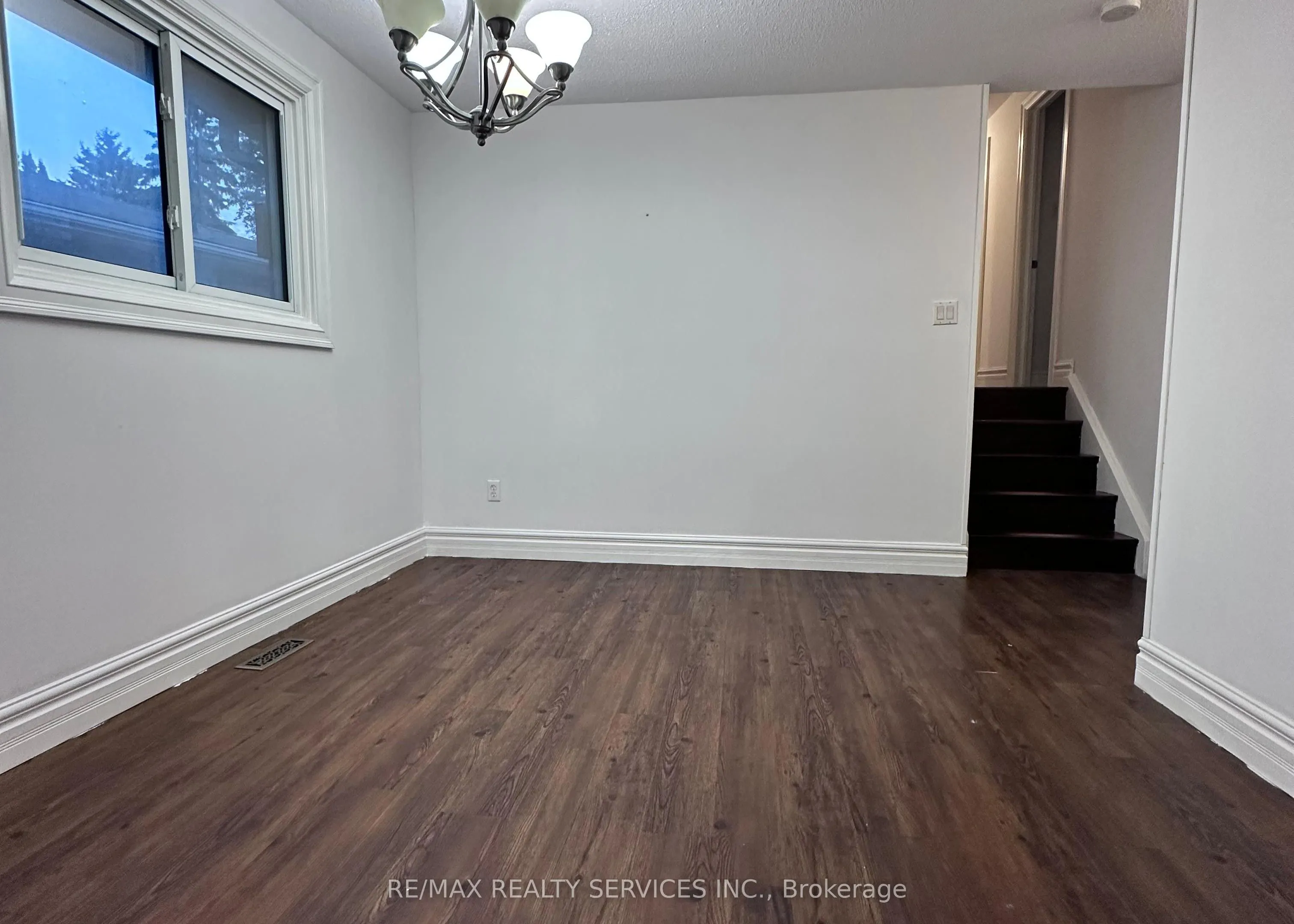 5 Hammond Crescent