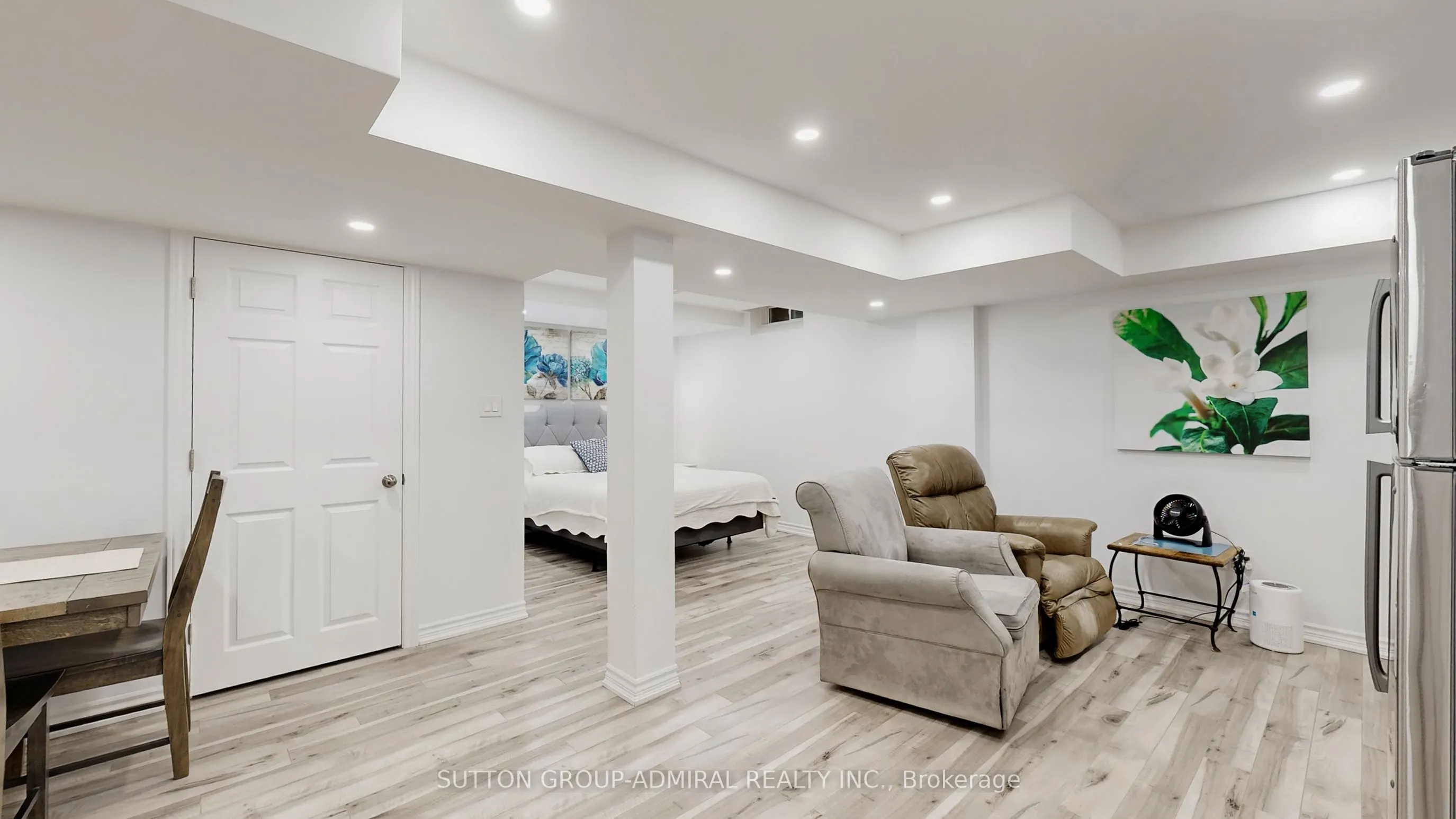 6 Andreeta Drive