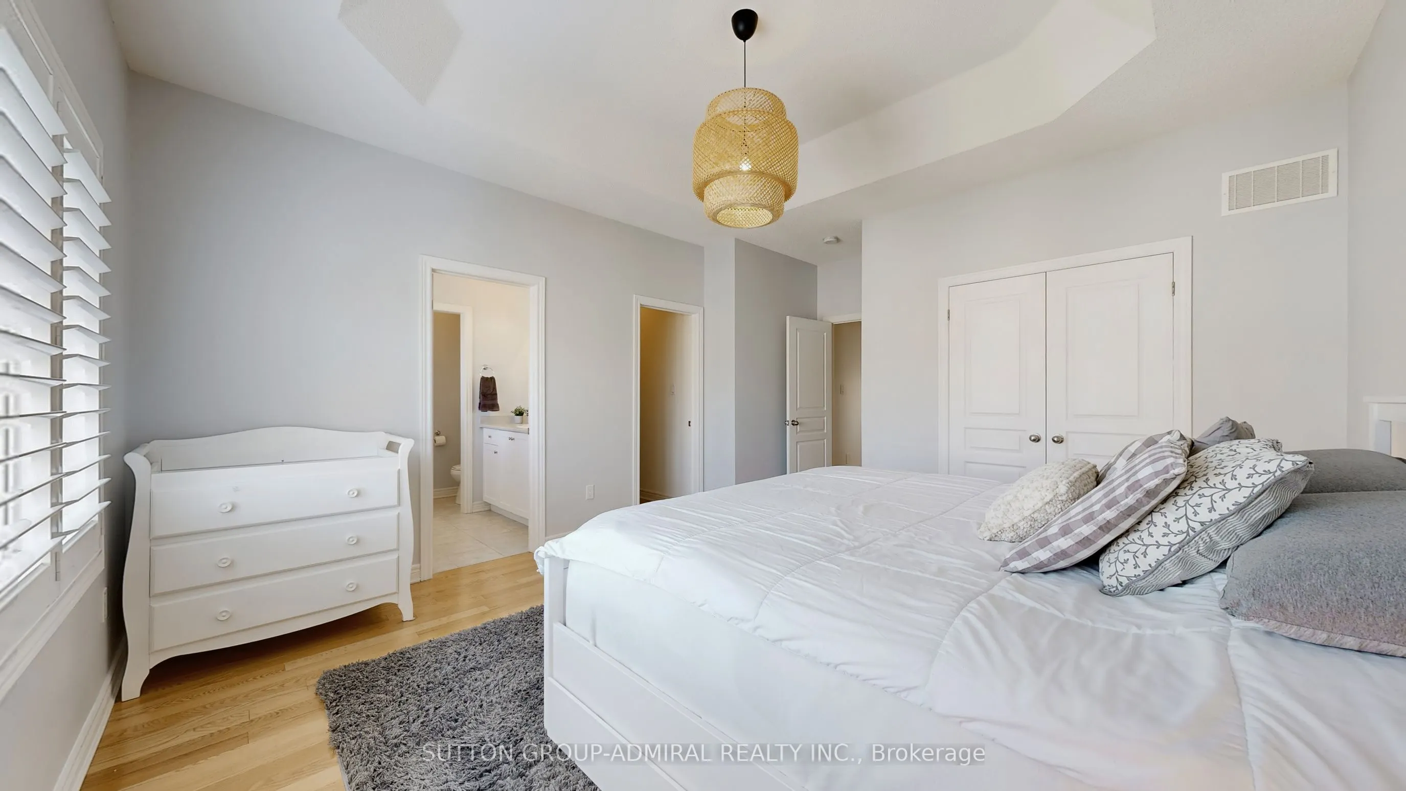 6 Andreeta Drive