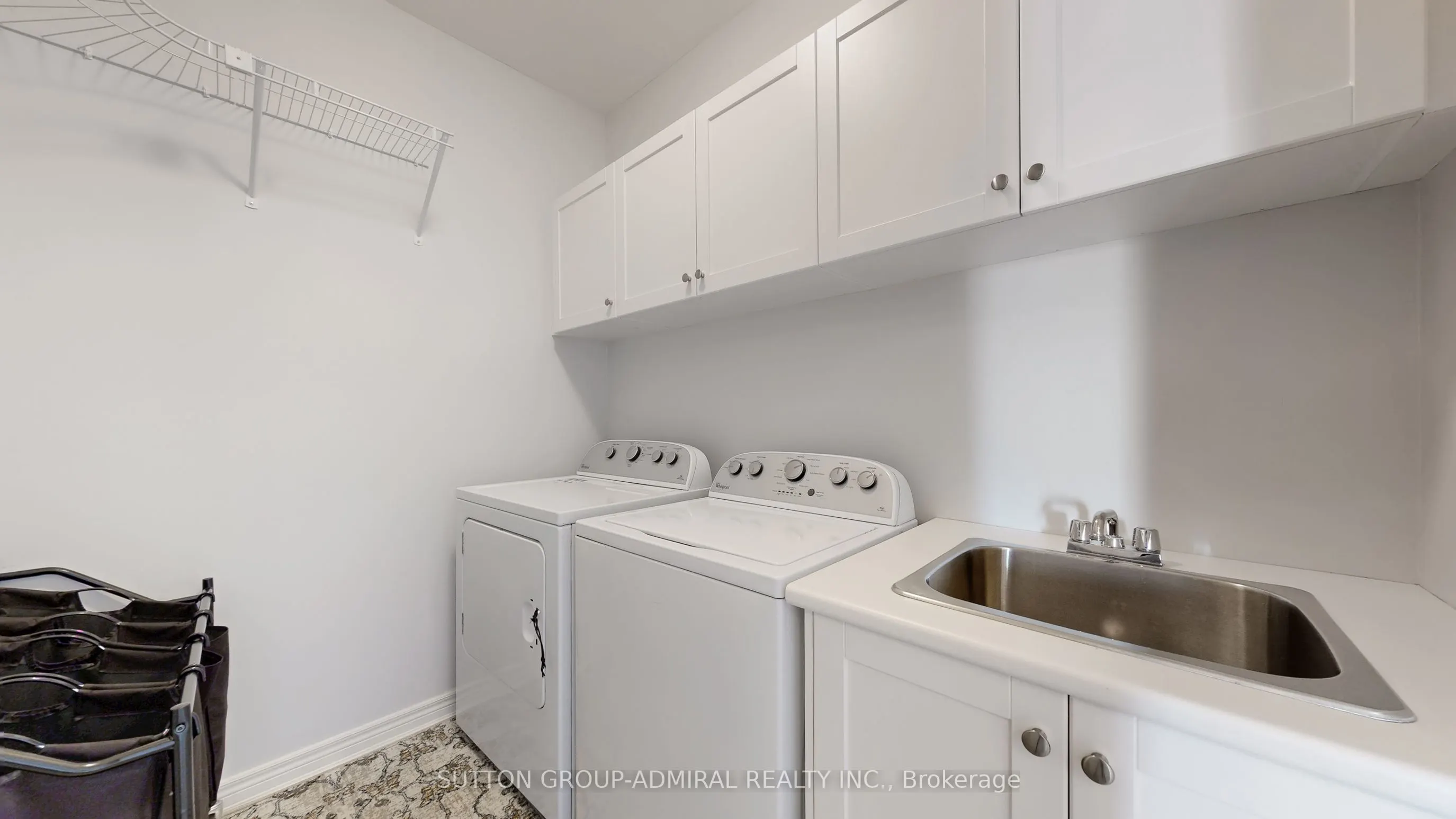 6 Andreeta Drive