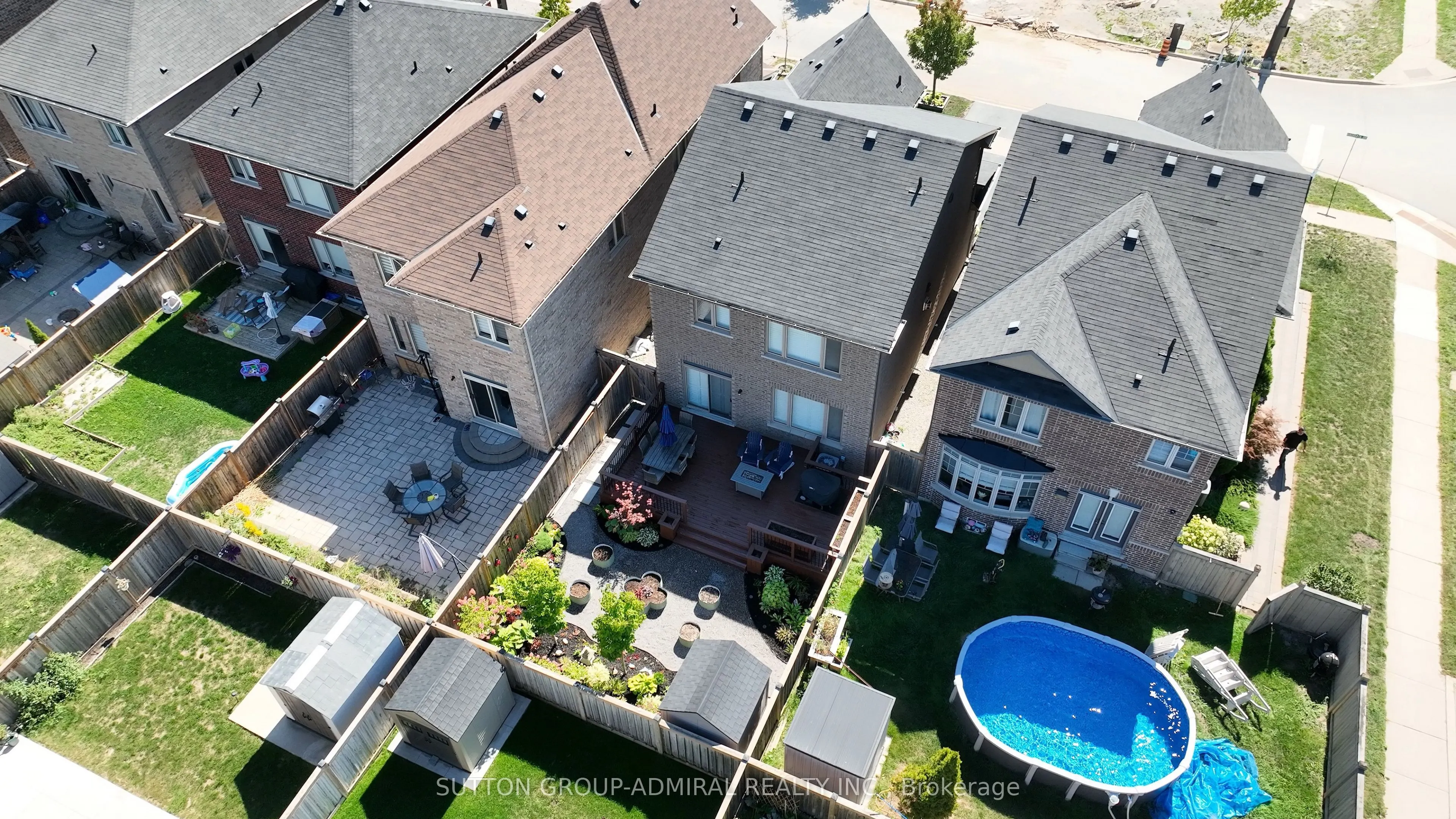6 Andreeta Drive