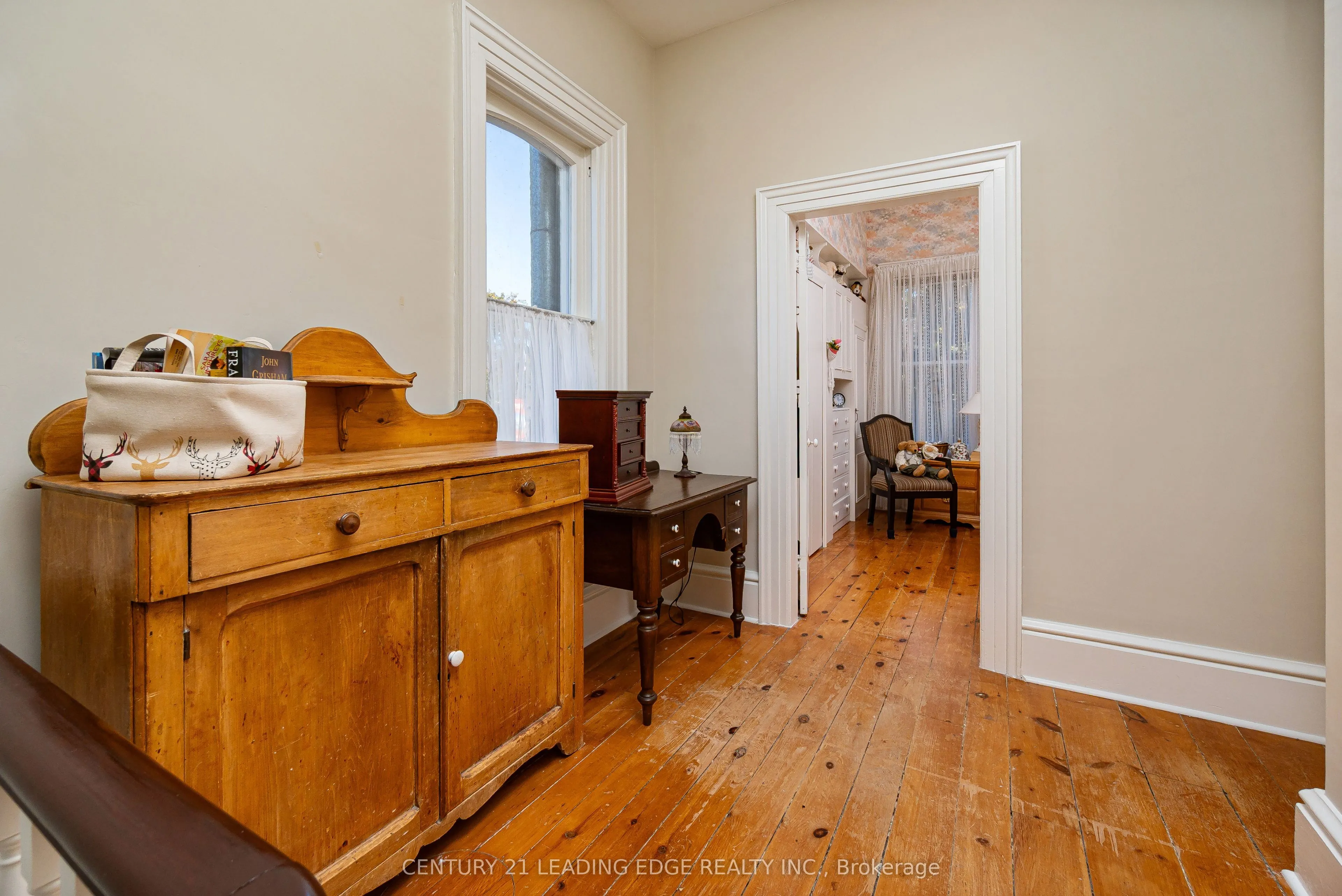 172 Main Street N