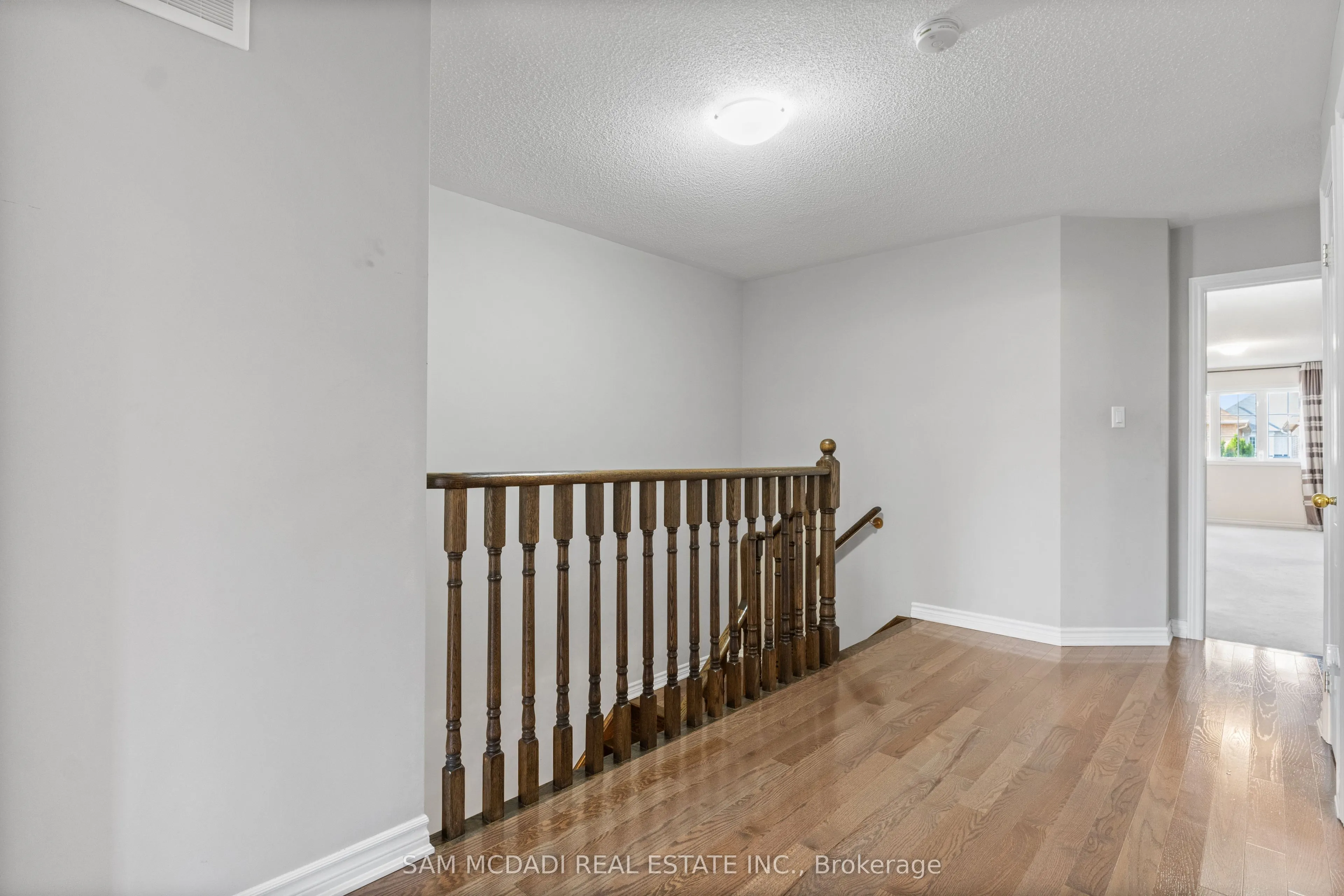 30 Zachary Place