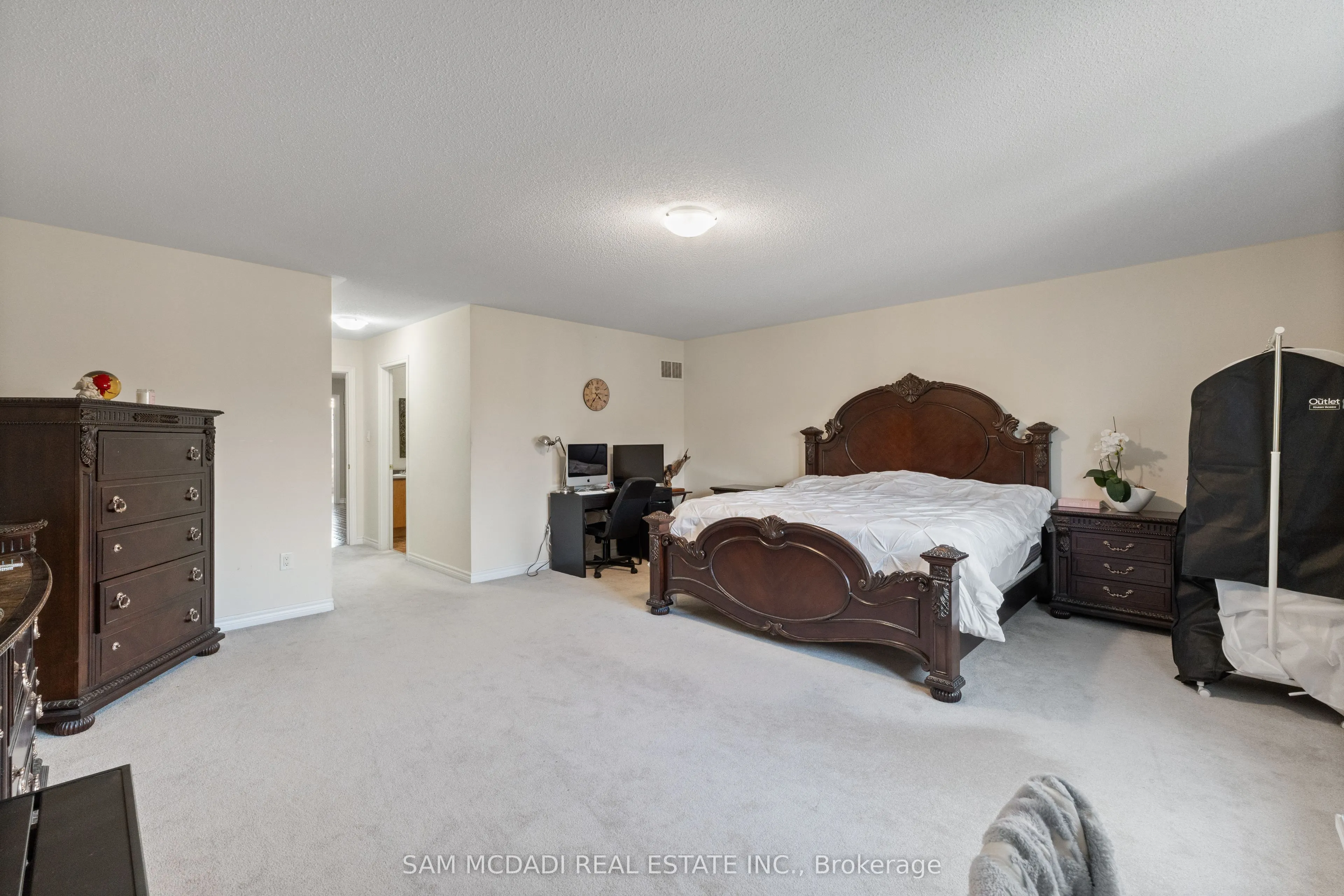 30 Zachary Place