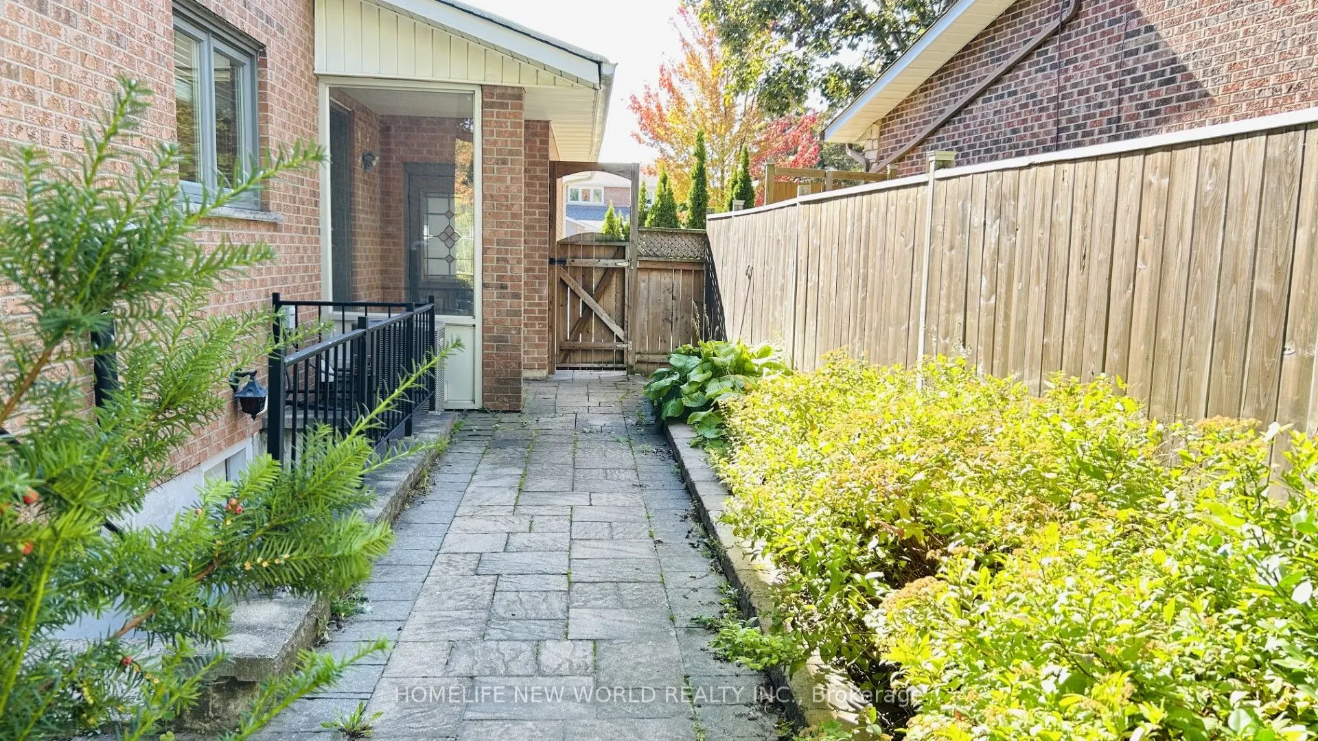 102 Willowbrook Road