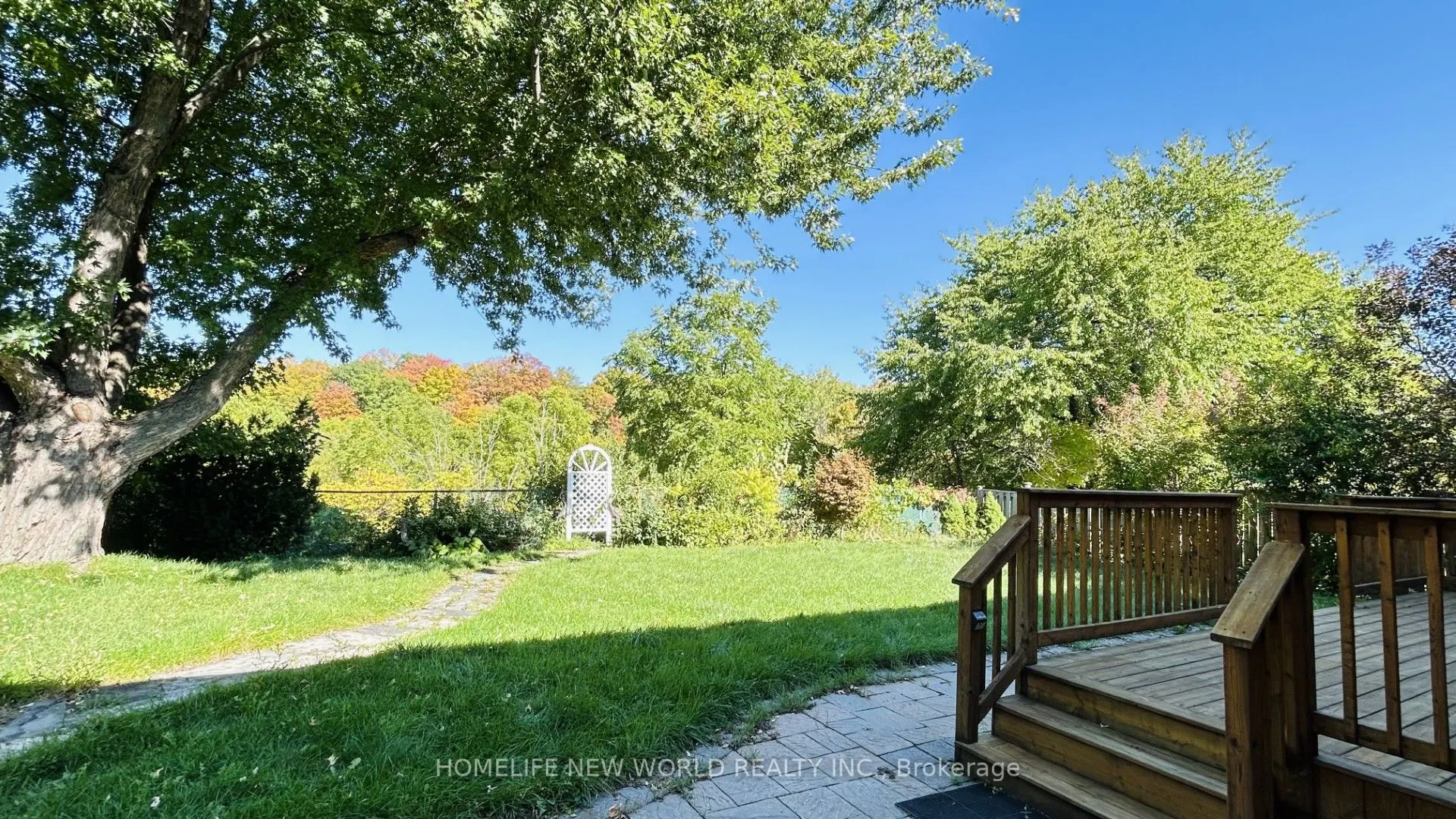 102 Willowbrook Road