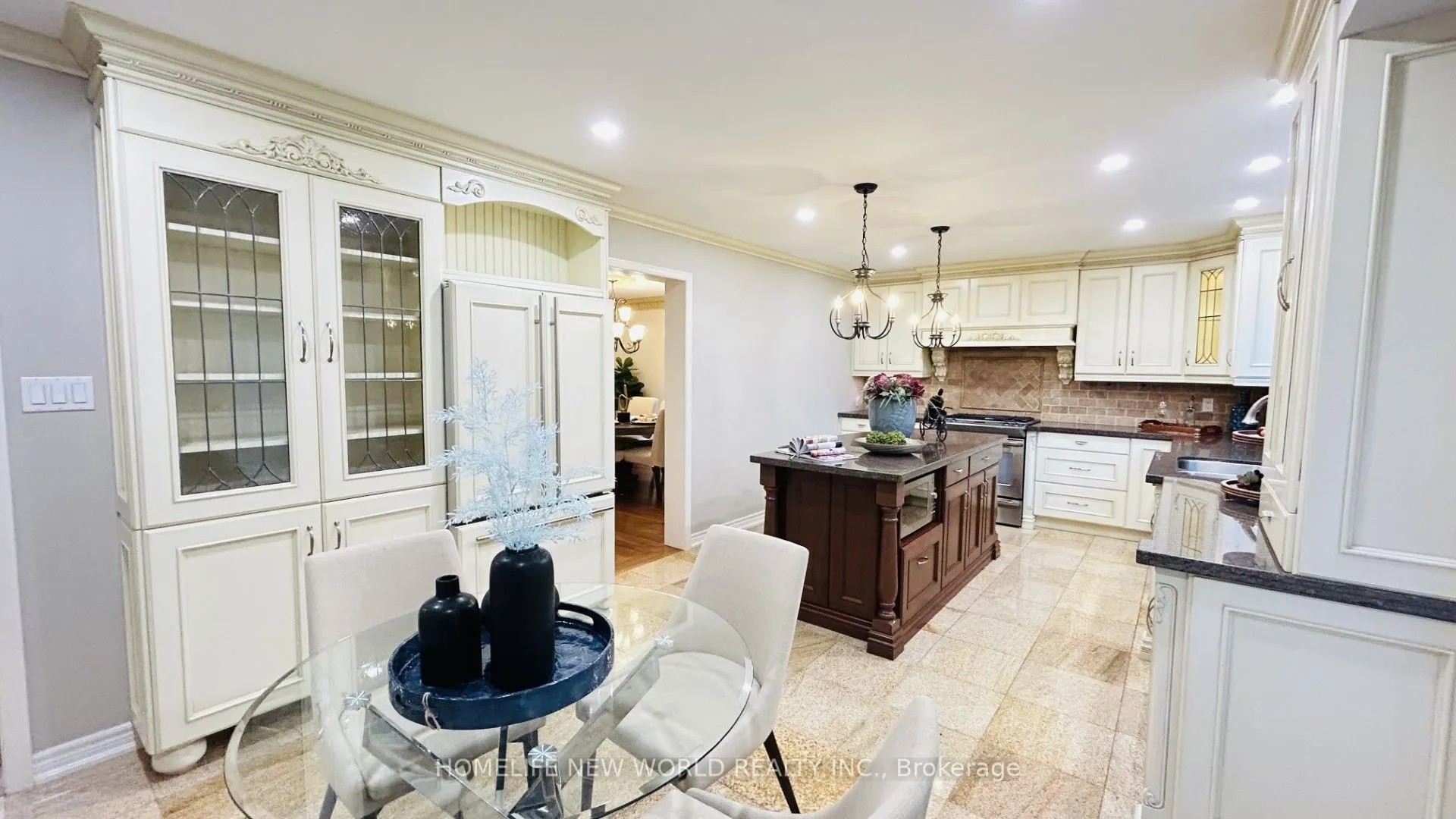 102 Willowbrook Road