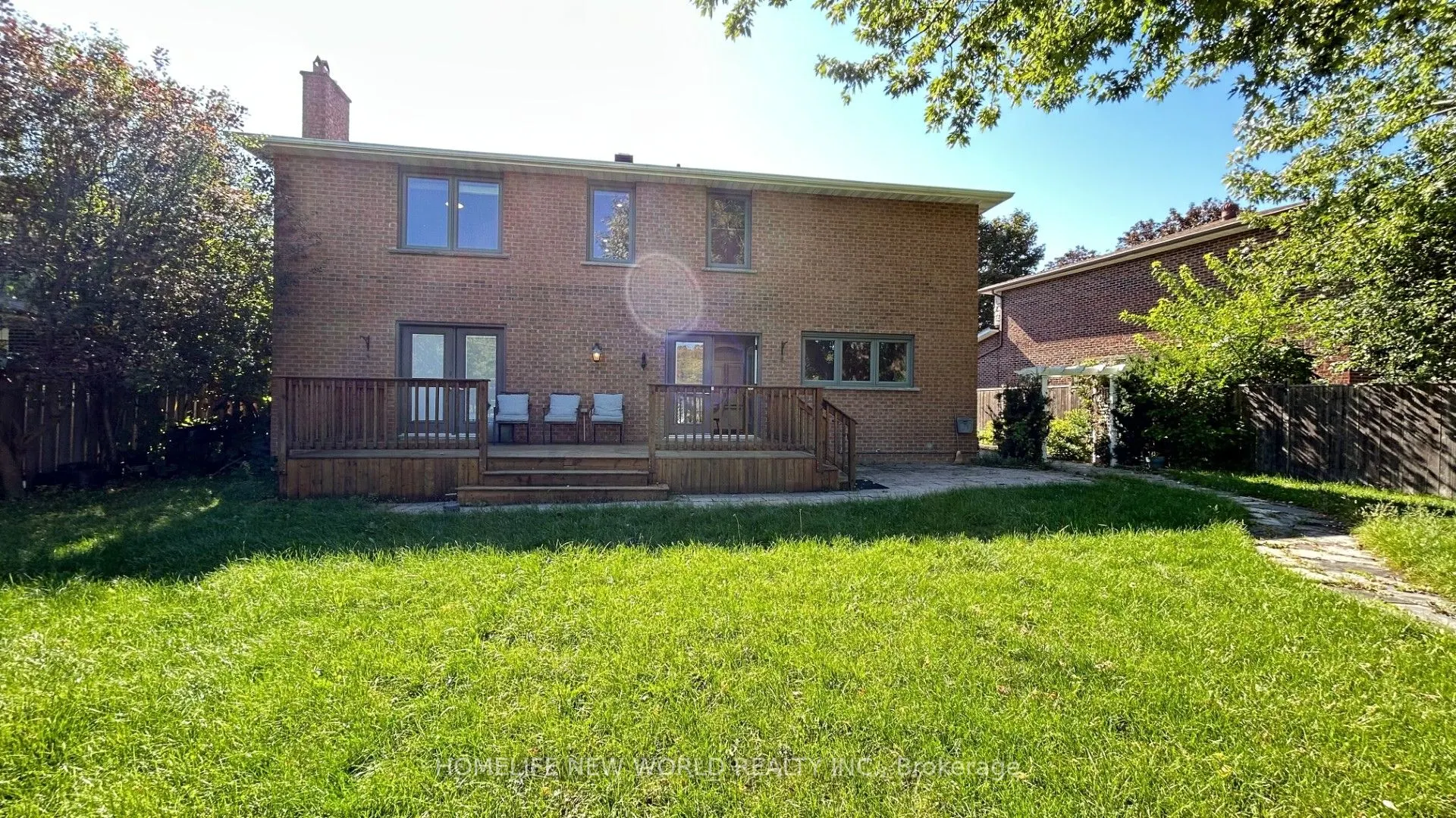 102 Willowbrook Road