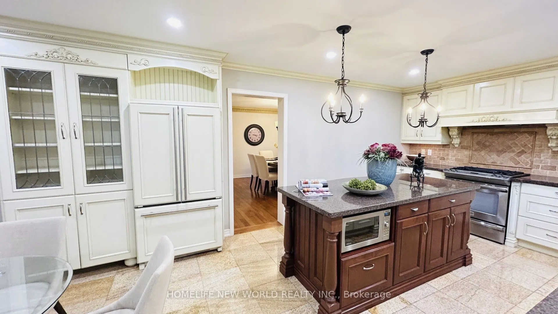 102 Willowbrook Road