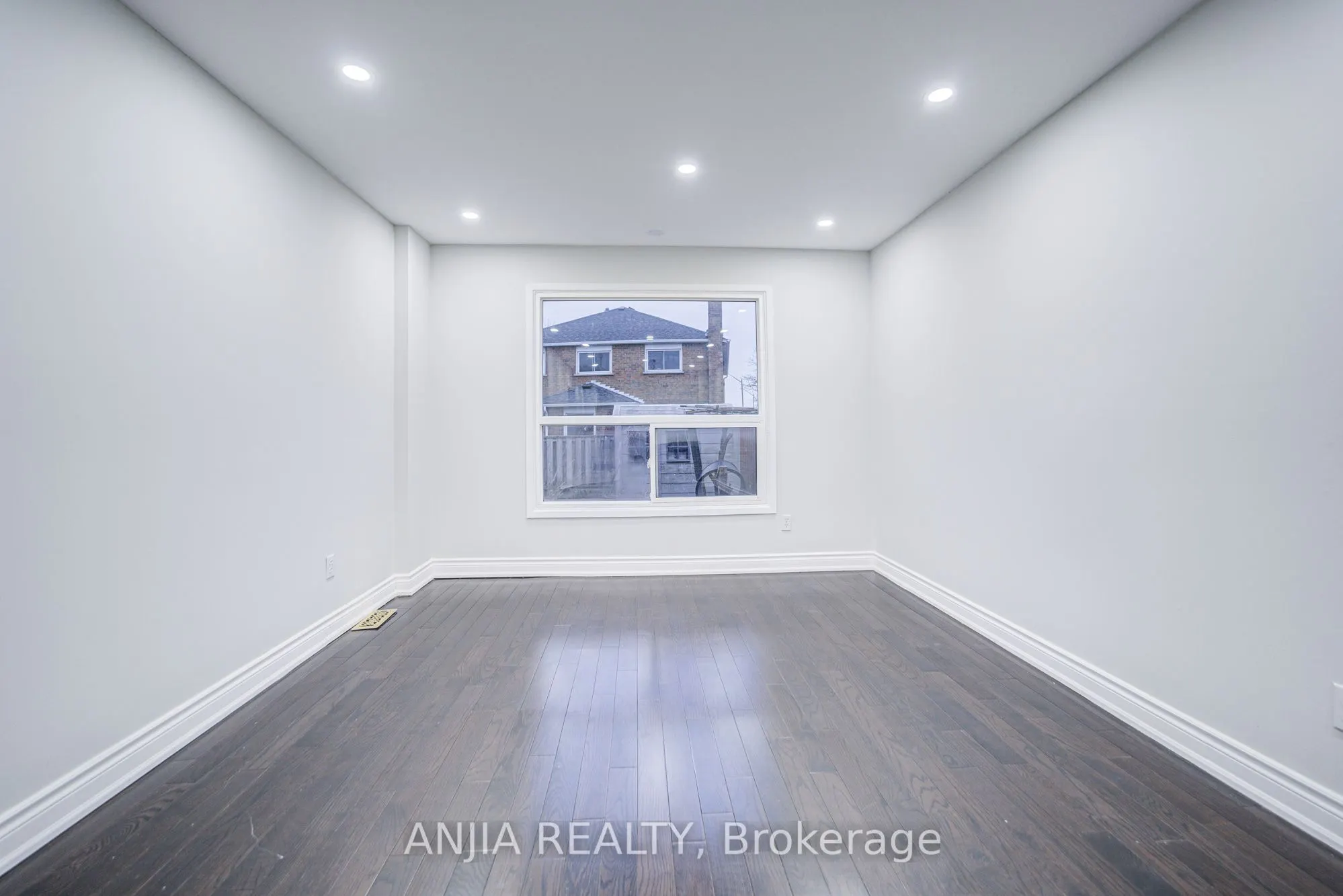 34 Terrosa Road