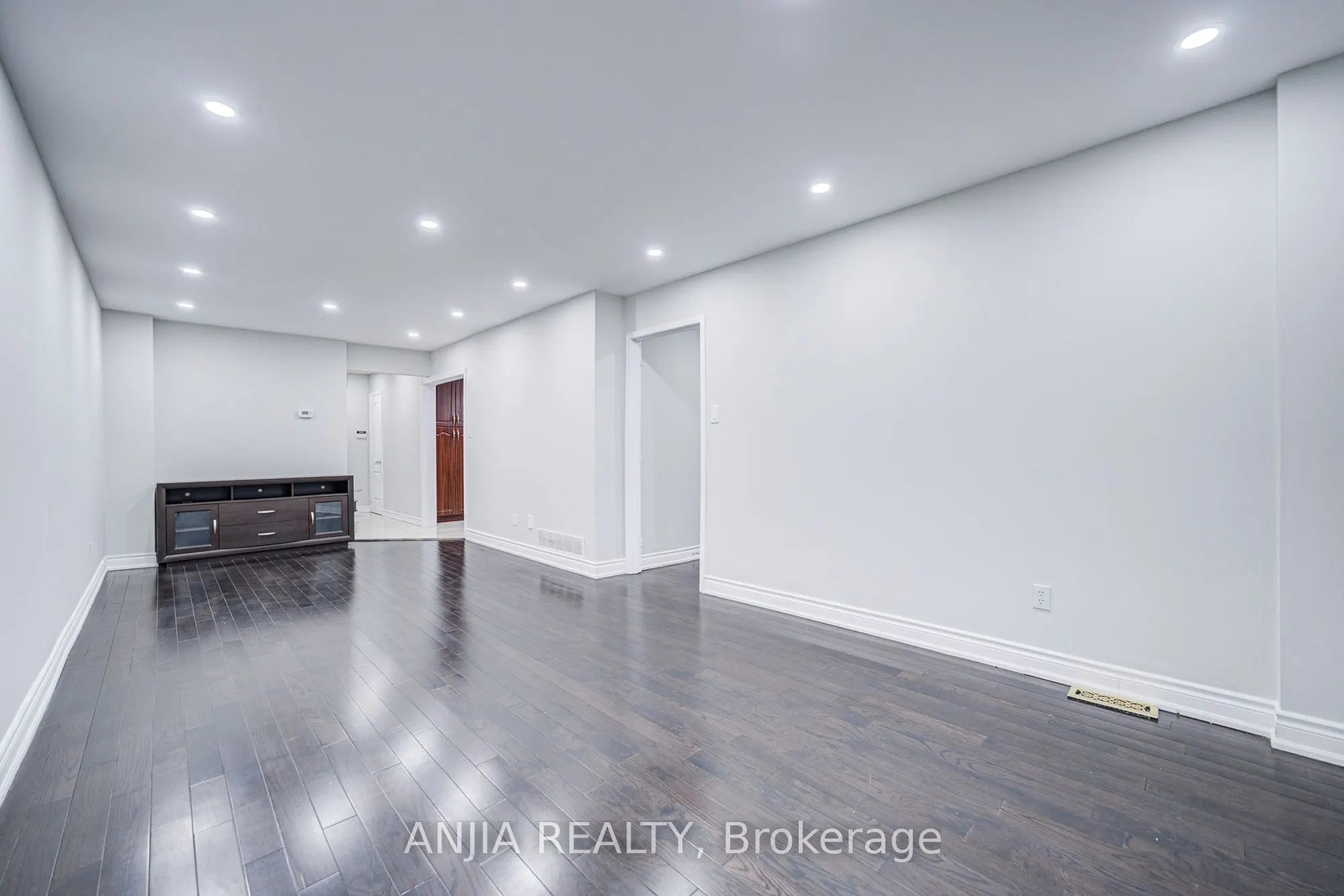 34 Terrosa Road