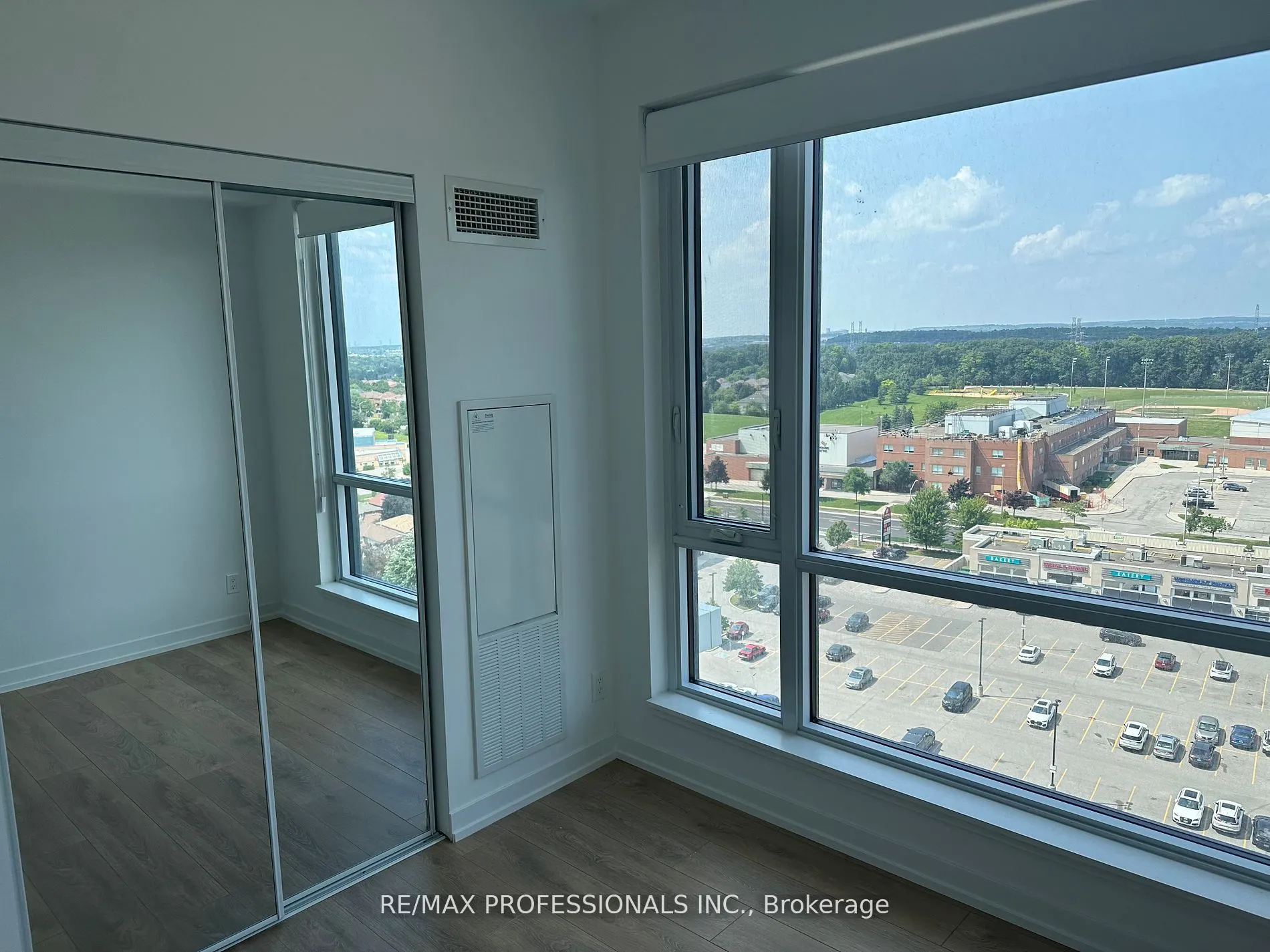 7950 Bathurst Street, #B1203
