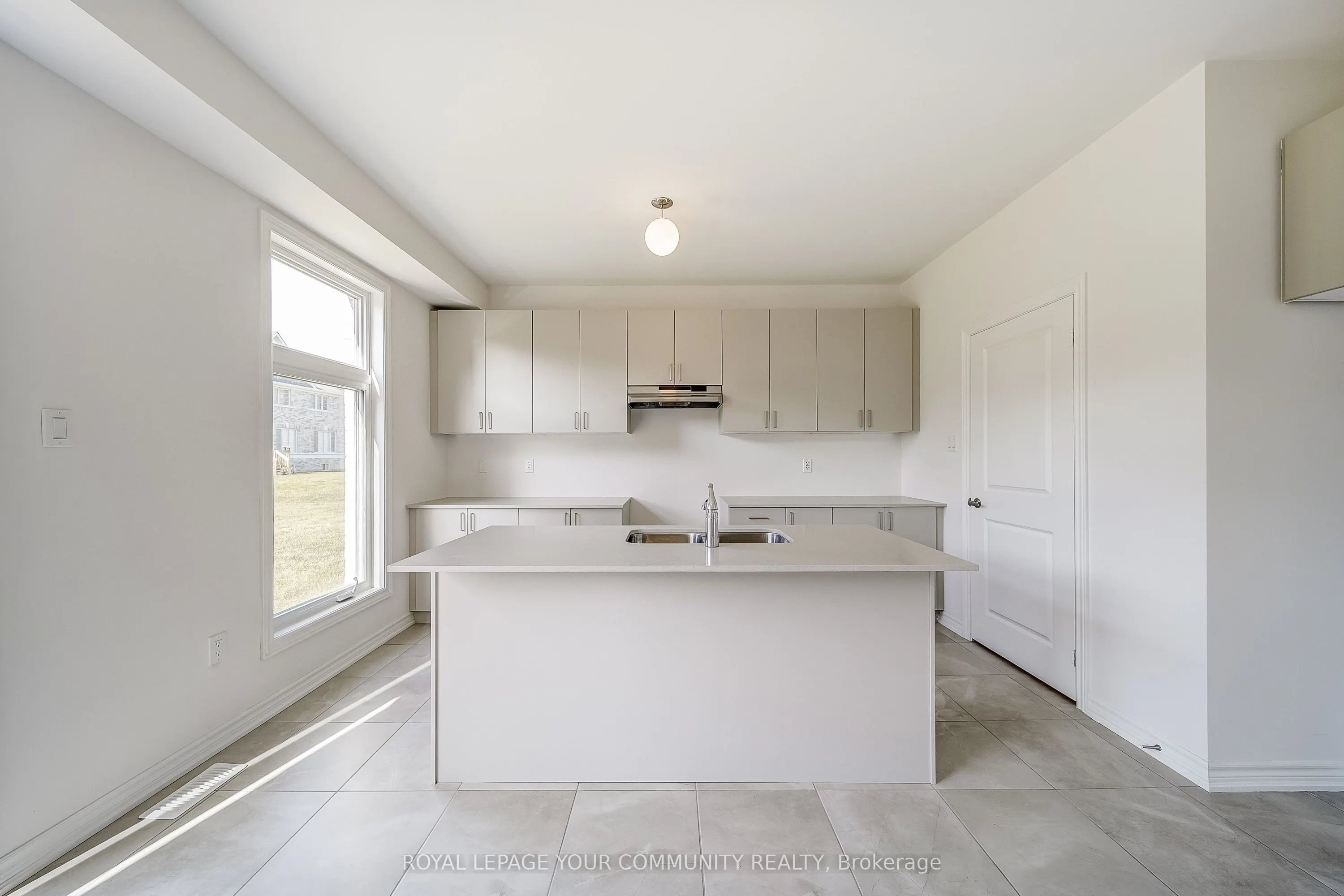 22 Sam Battaglia Crescent