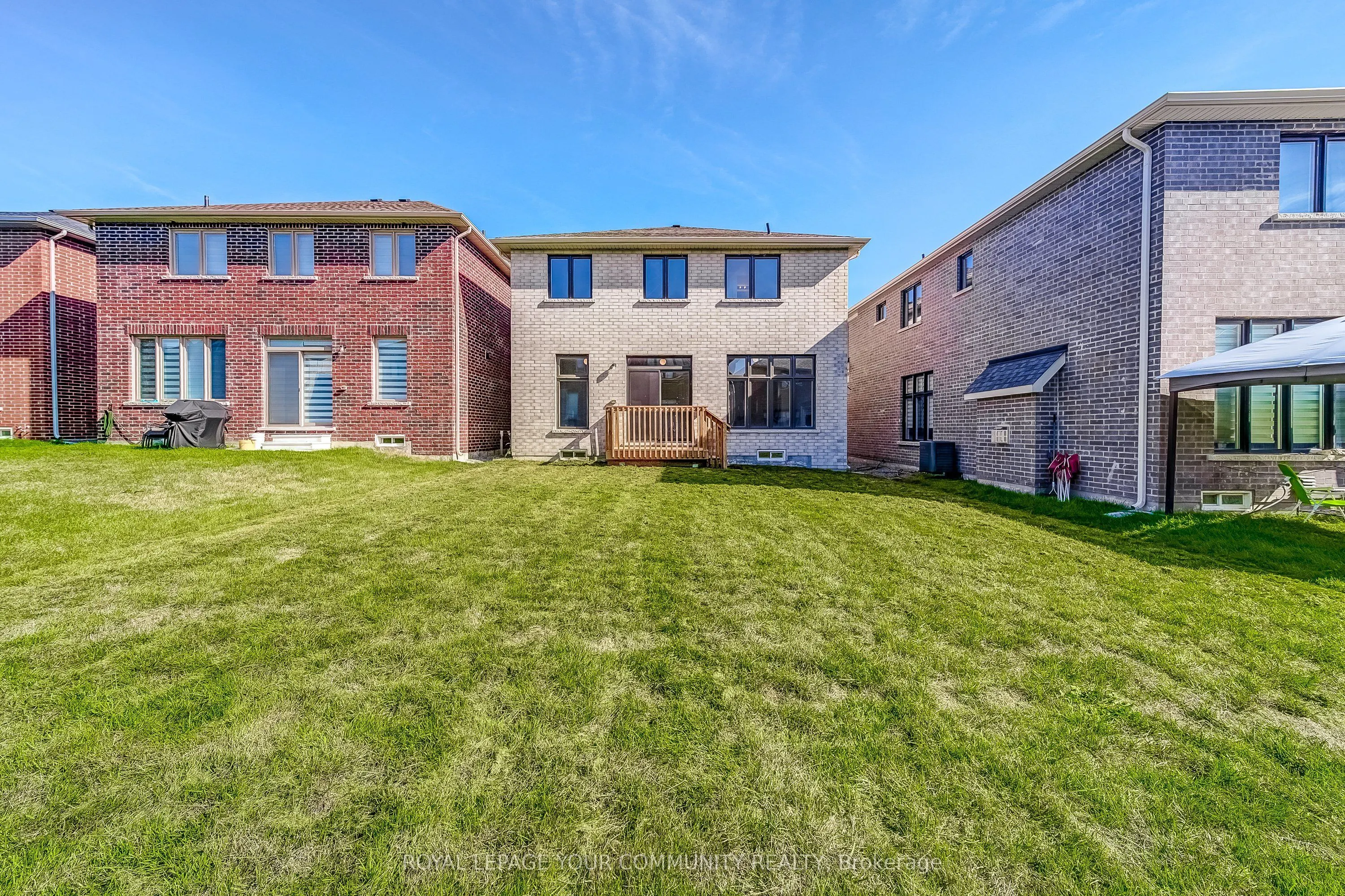 22 Sam Battaglia Crescent