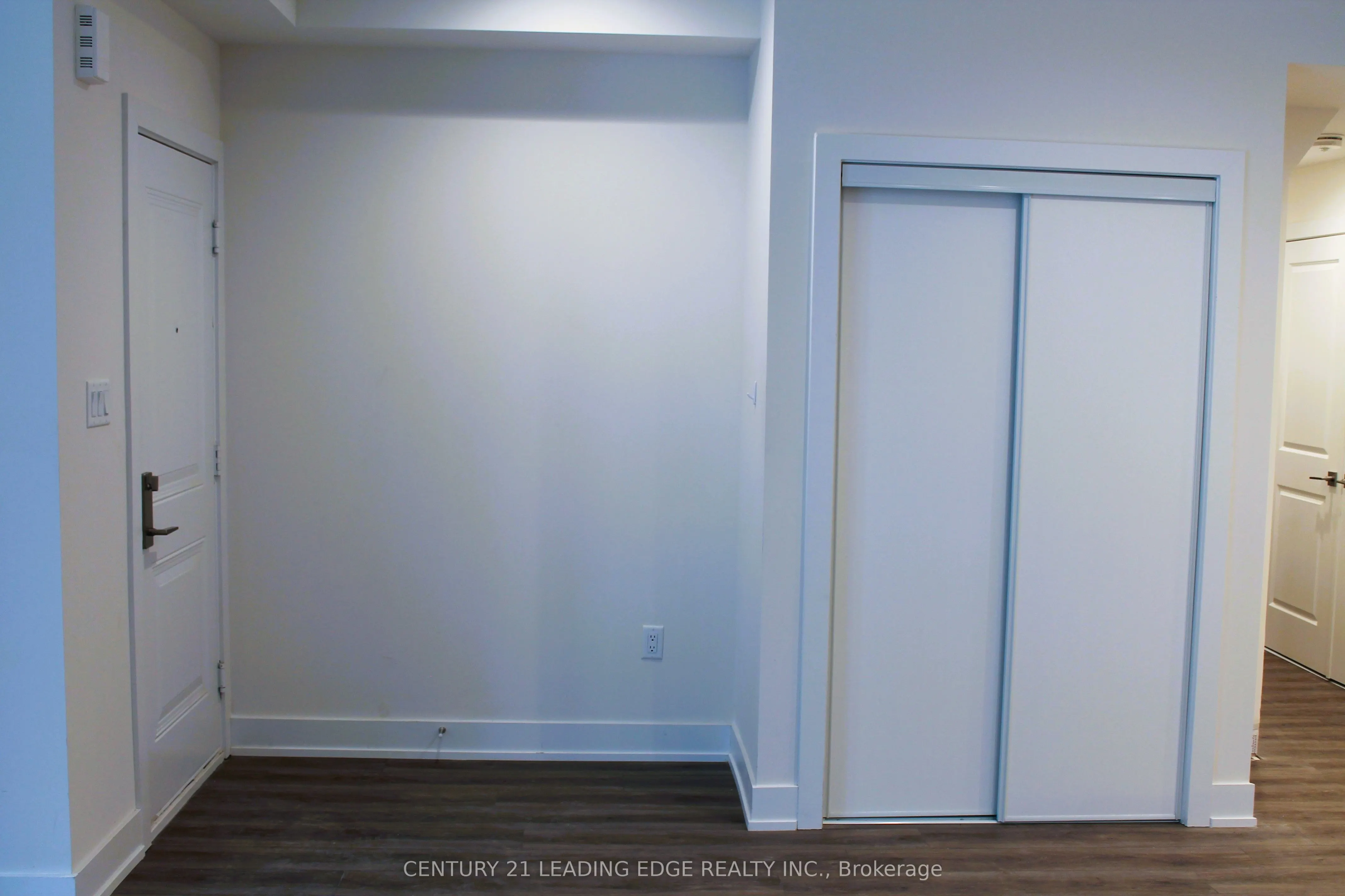 8 Sayers Lane, #15