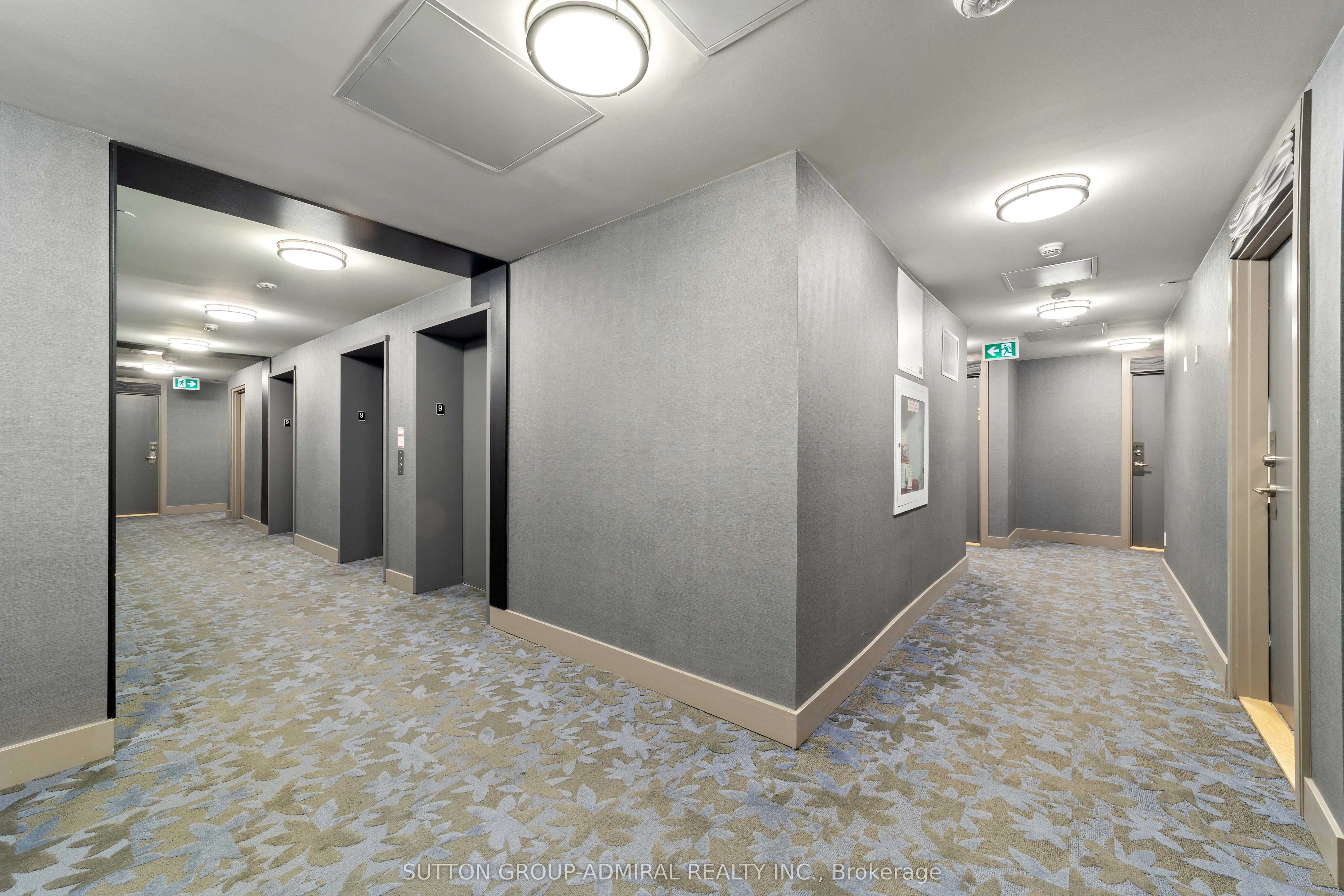 9618 Yonge Street, #916