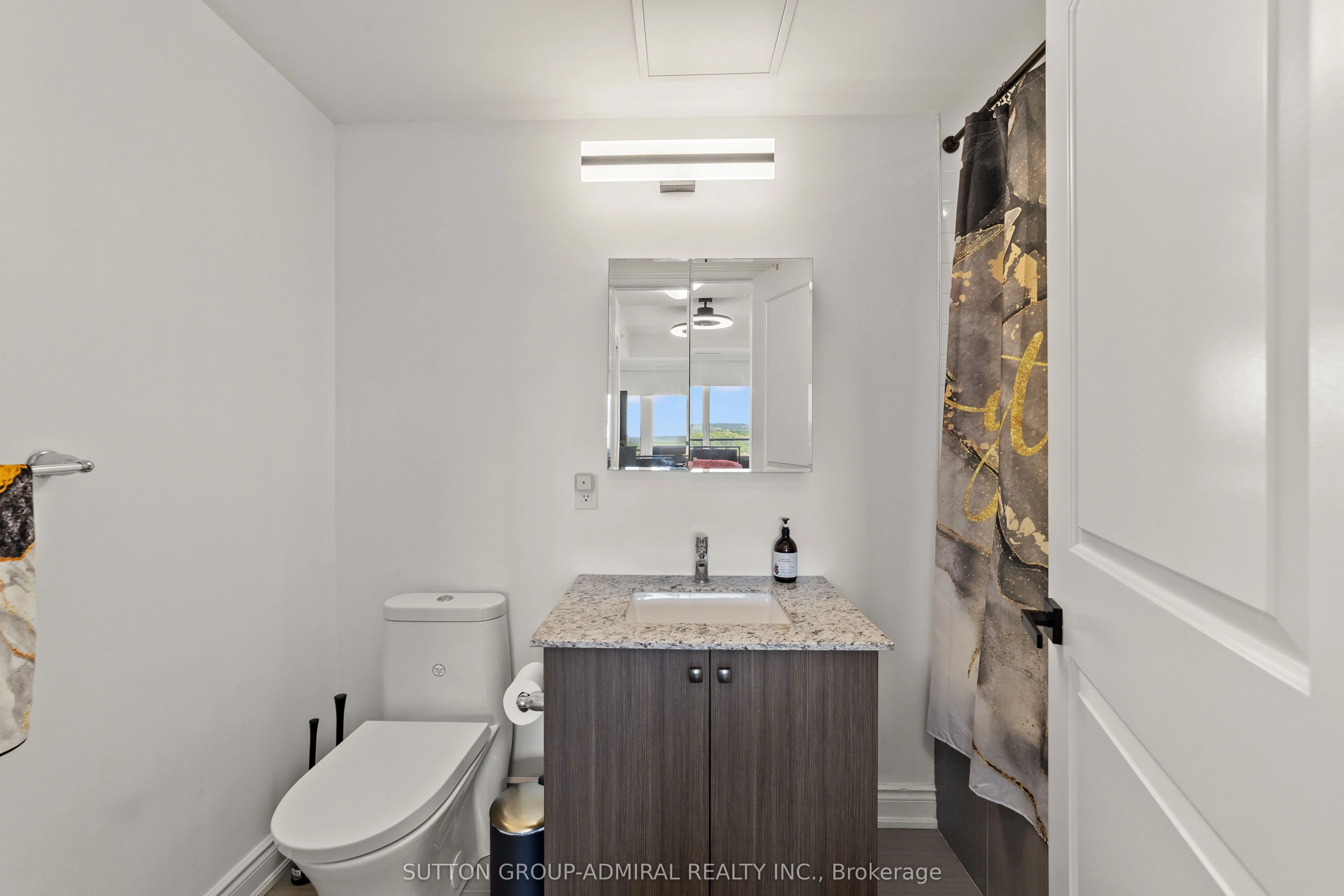 9618 Yonge Street, #916