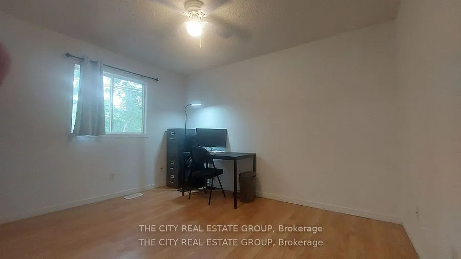 22 Pineway Avenue, #Main Floor