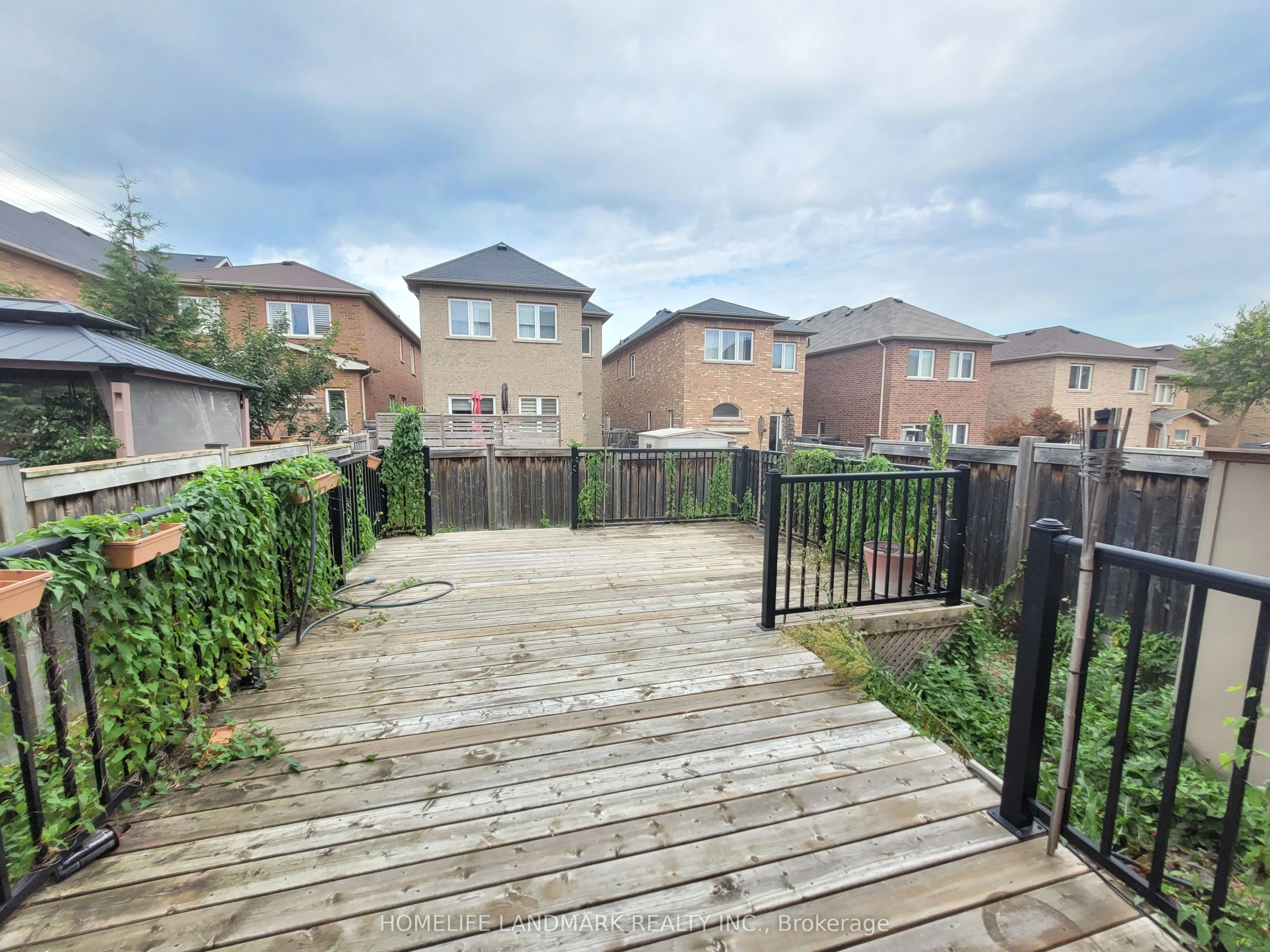 10 Blue Grouse Road