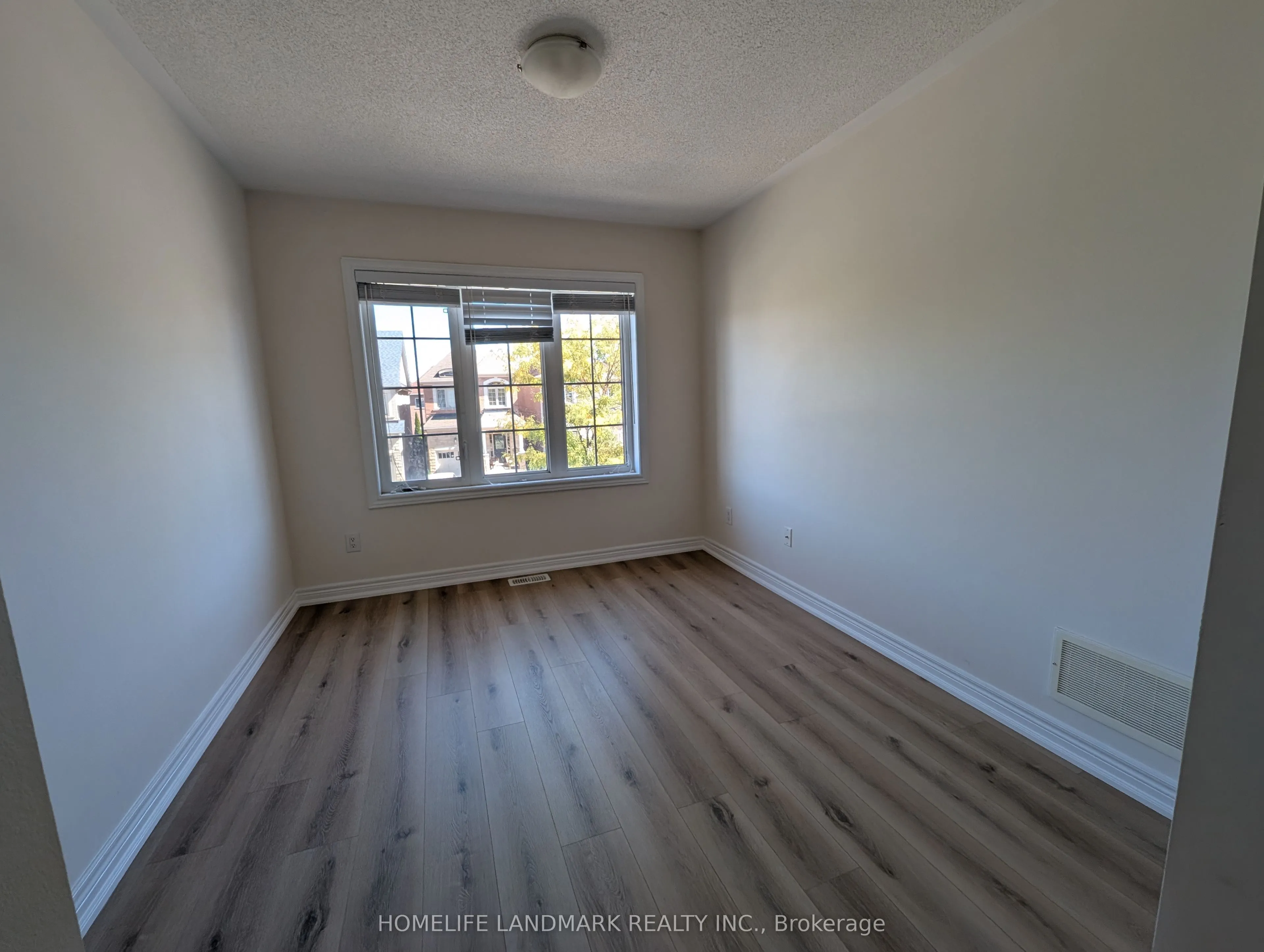 10 Blue Grouse Road