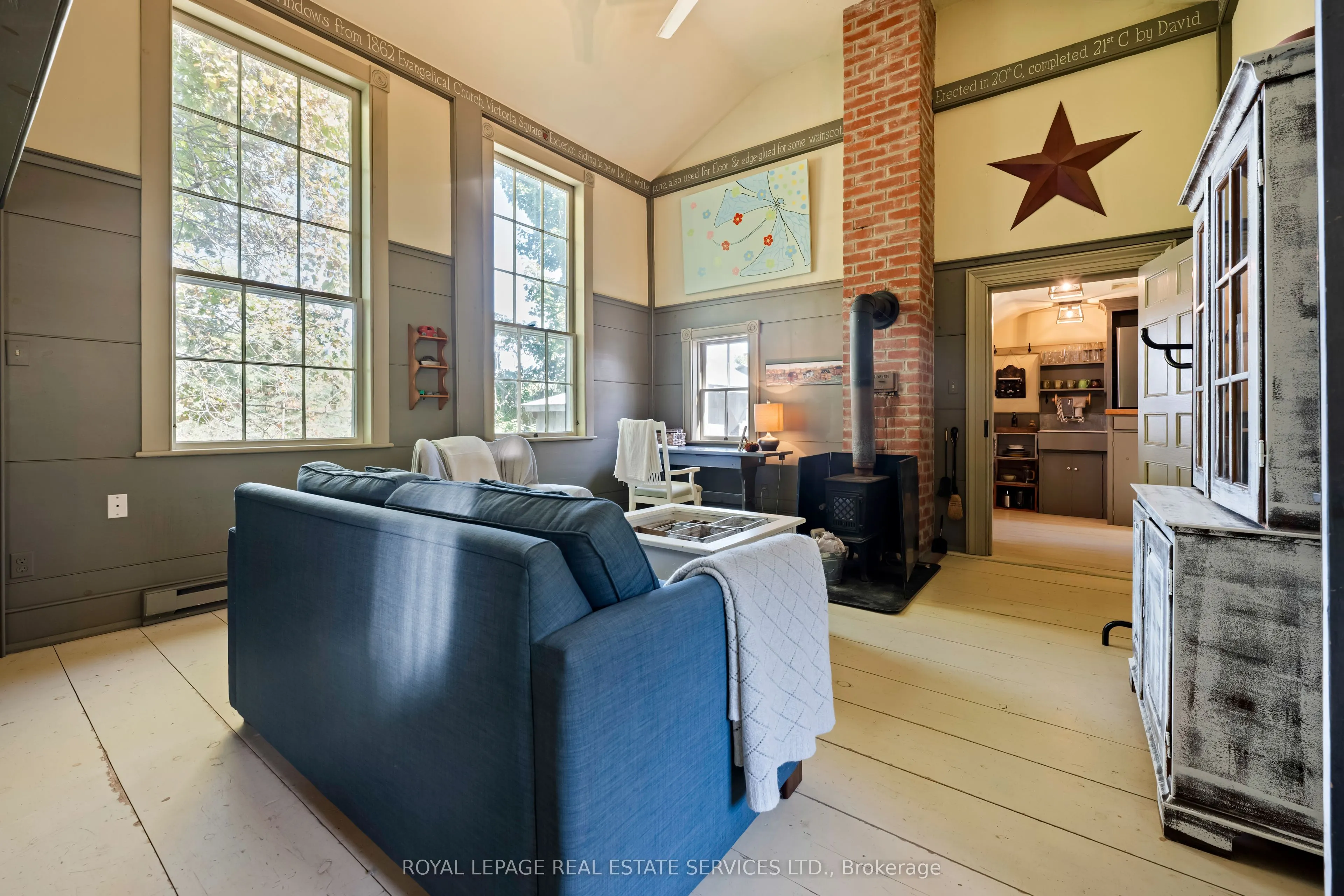 2414 Concession 3 Road