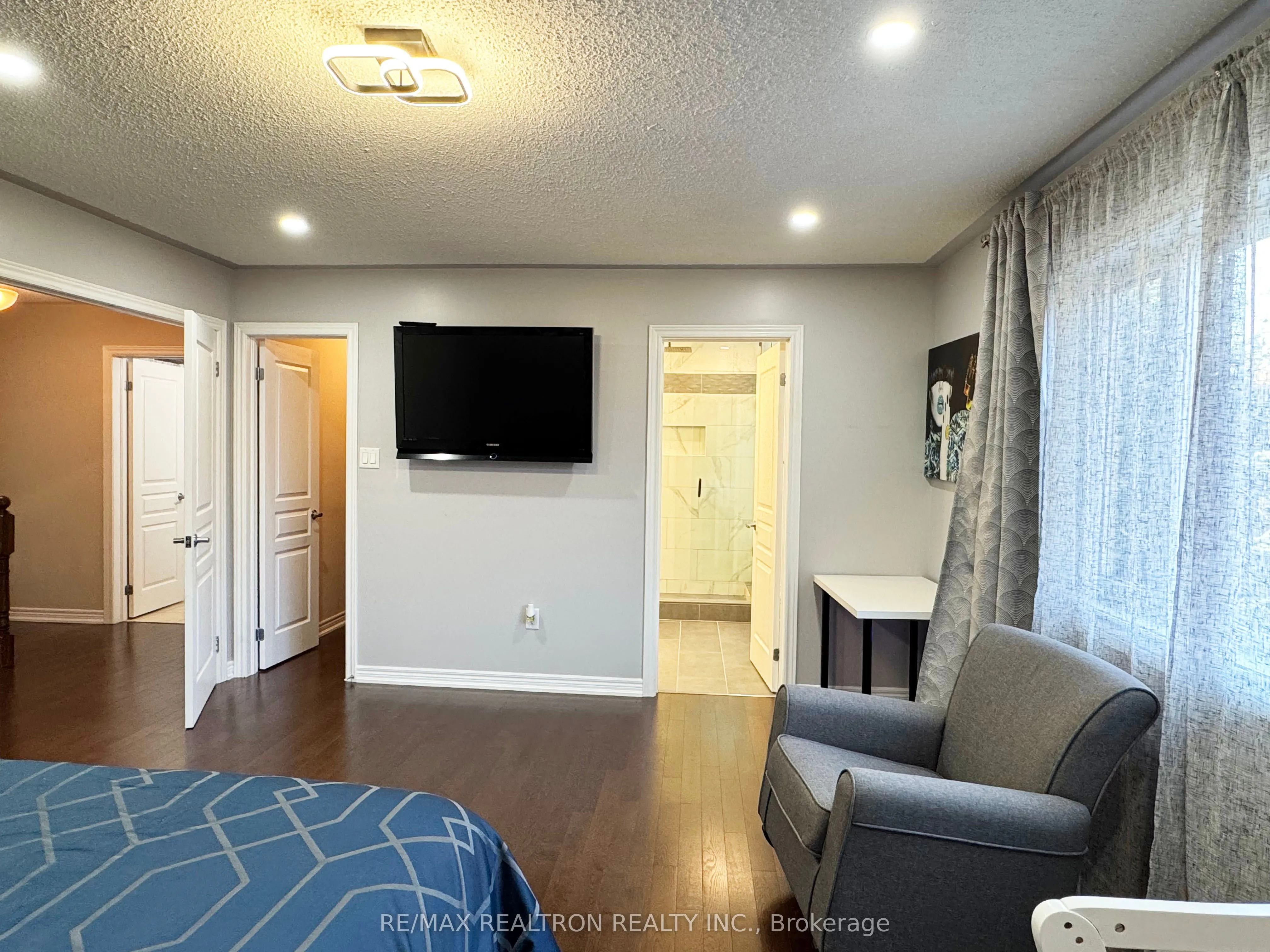 109 Thomas Legge Crescent