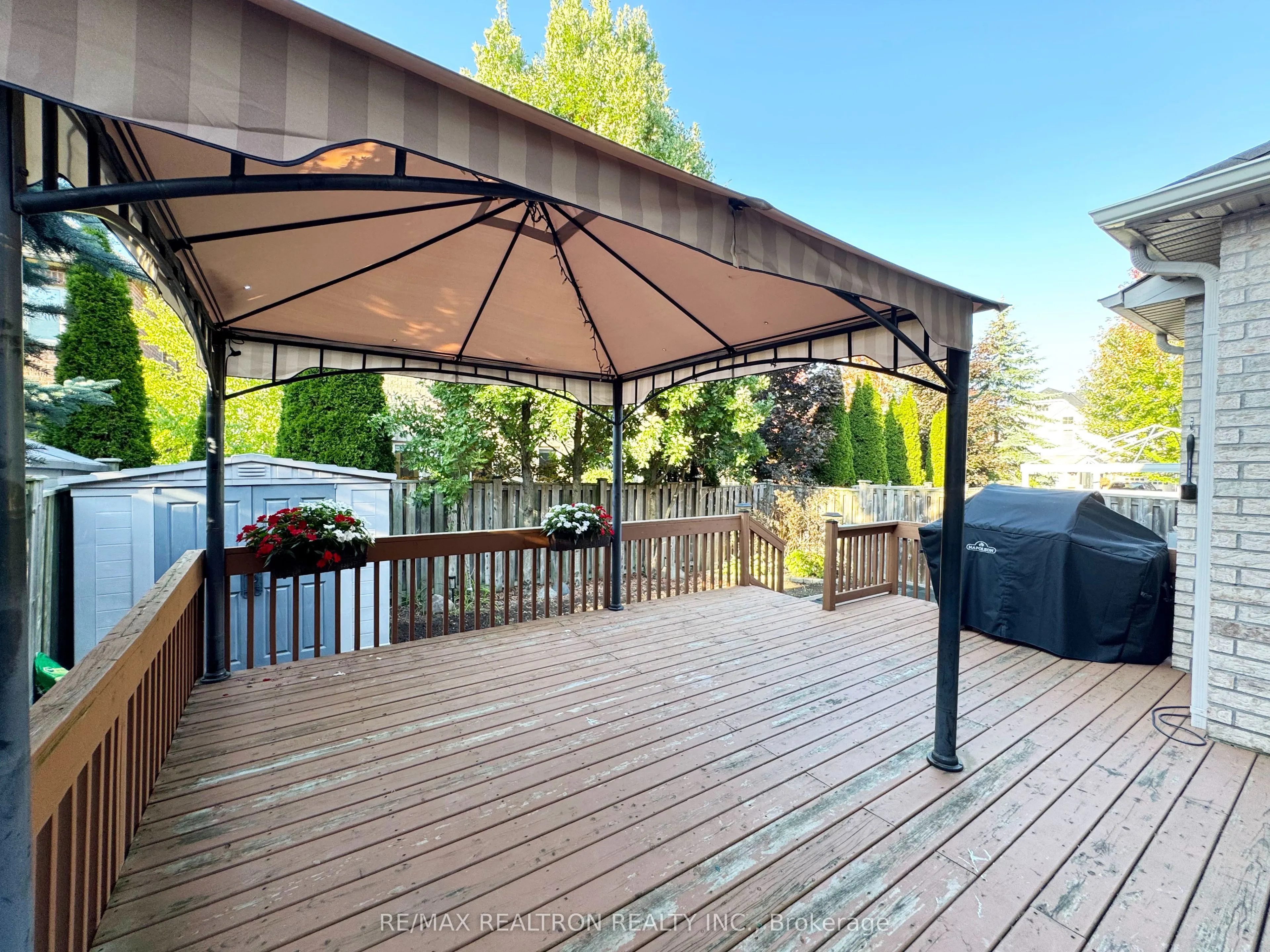 109 Thomas Legge Crescent