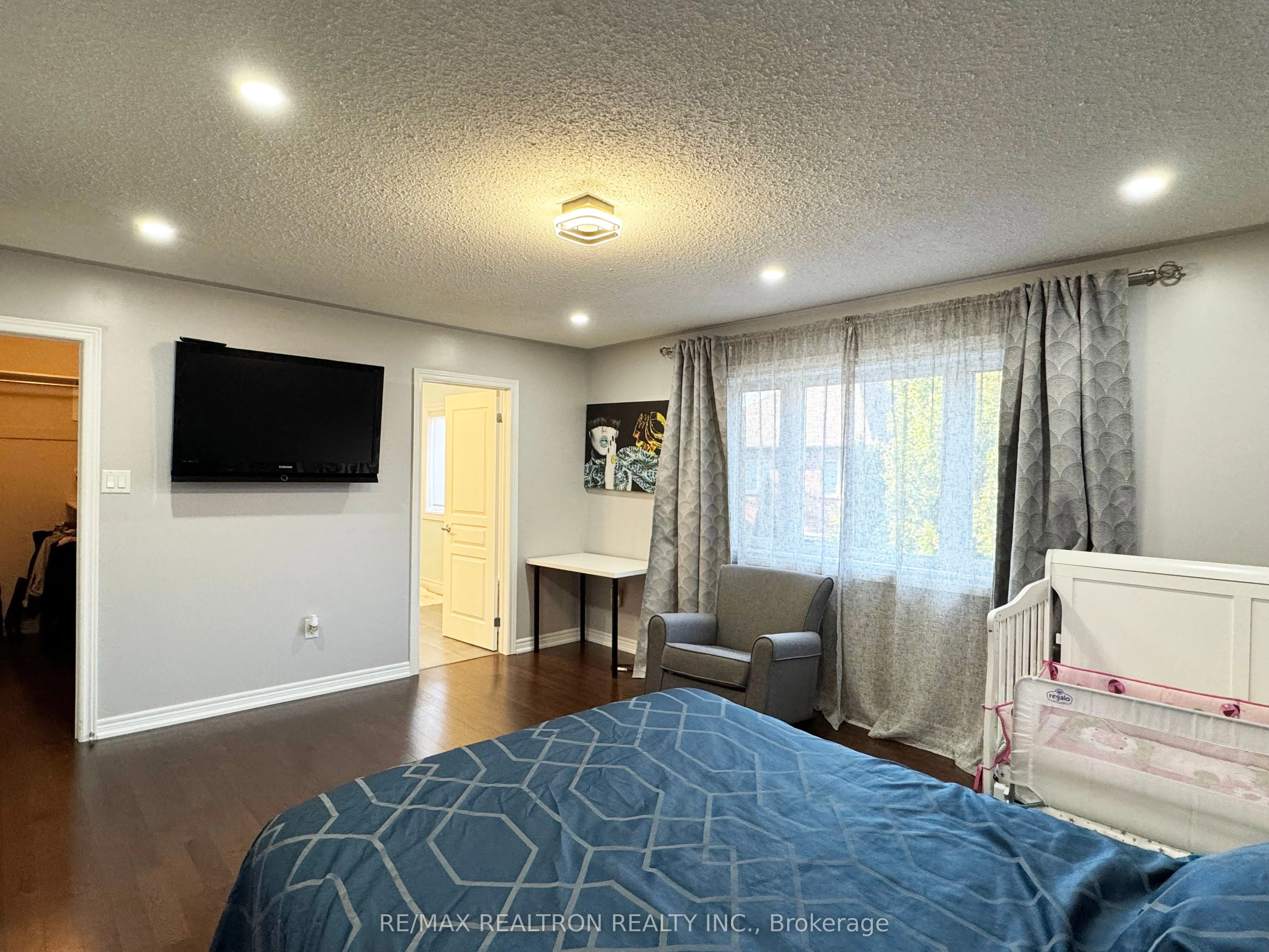 109 Thomas Legge Crescent