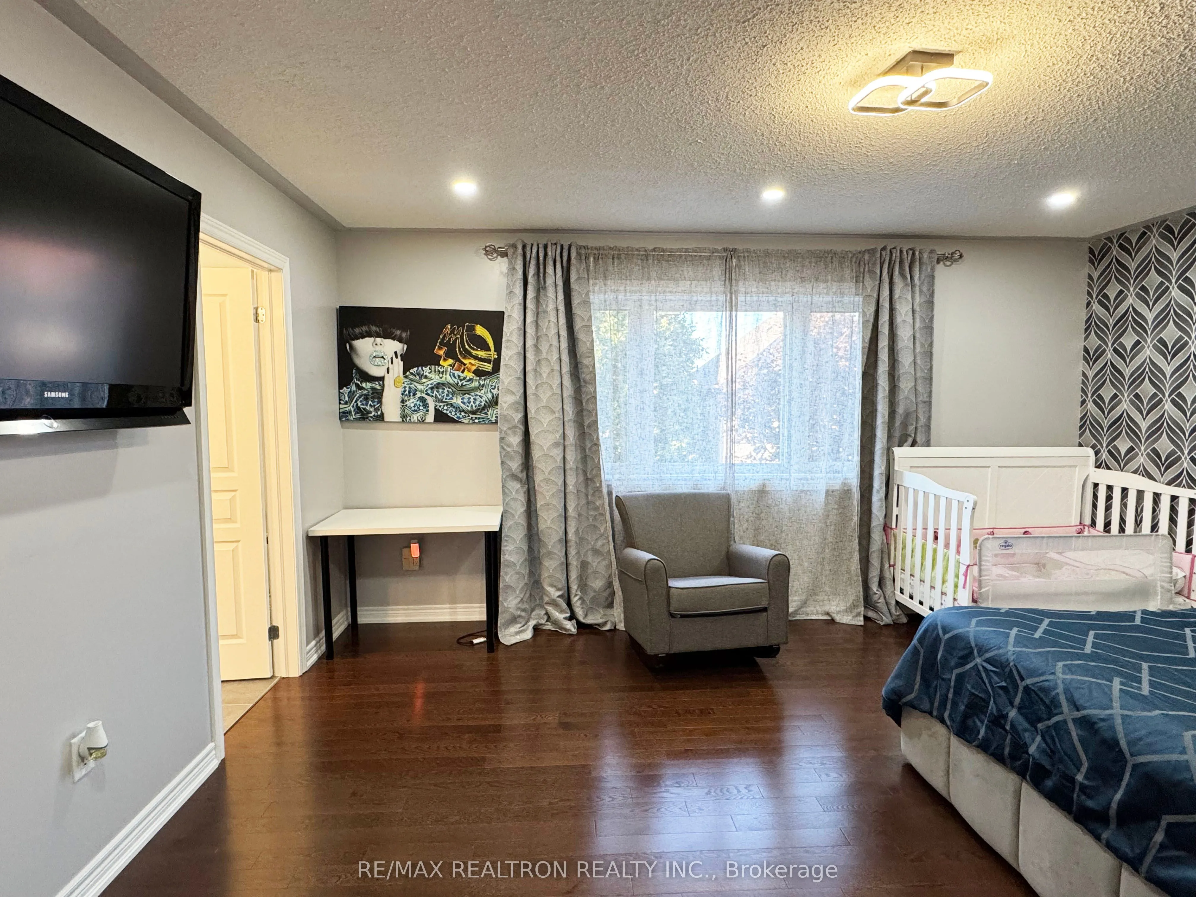 109 Thomas Legge Crescent