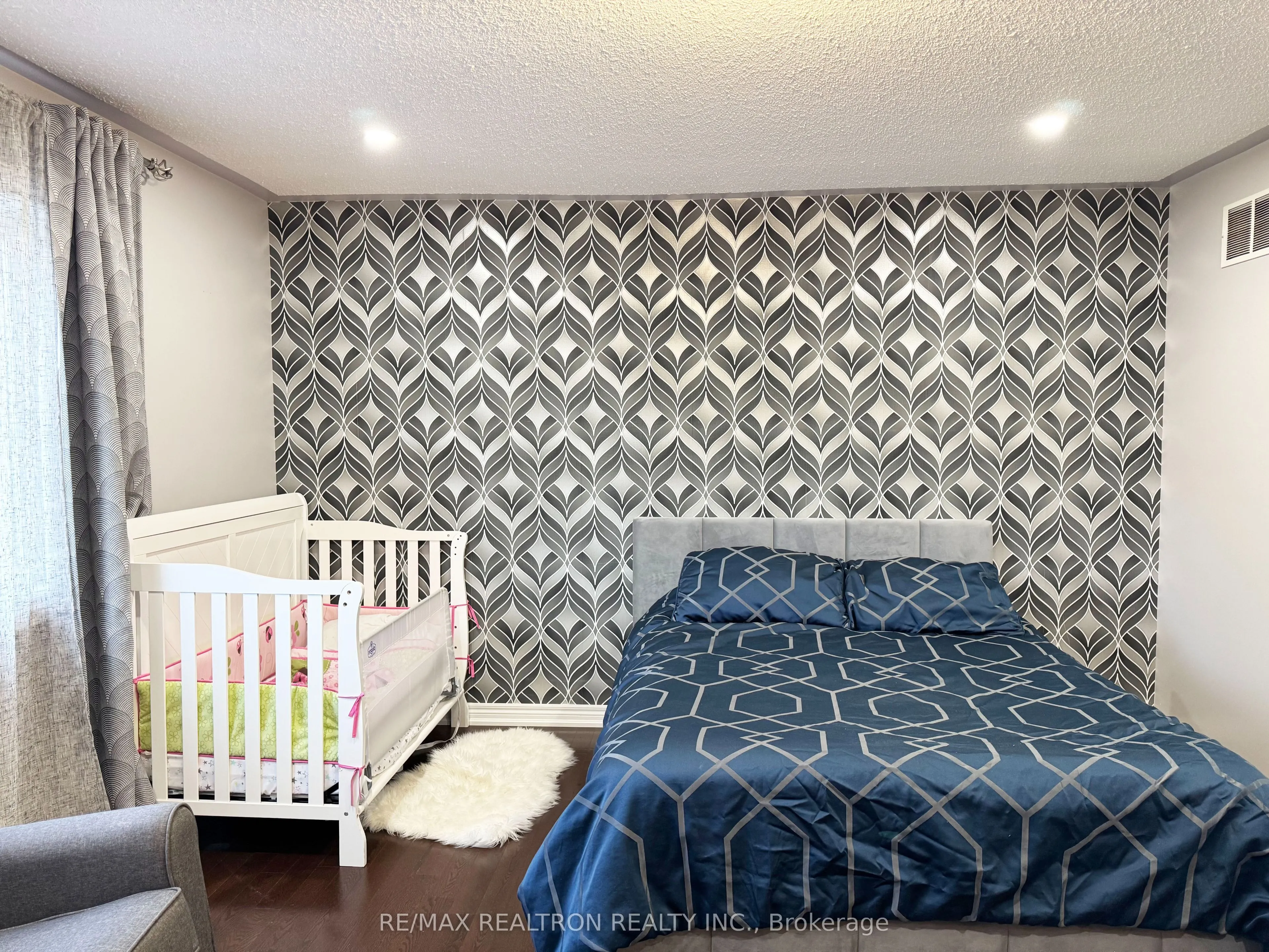 109 Thomas Legge Crescent