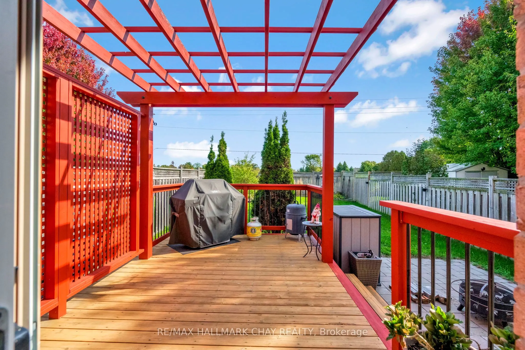 35 BANTING Crescent