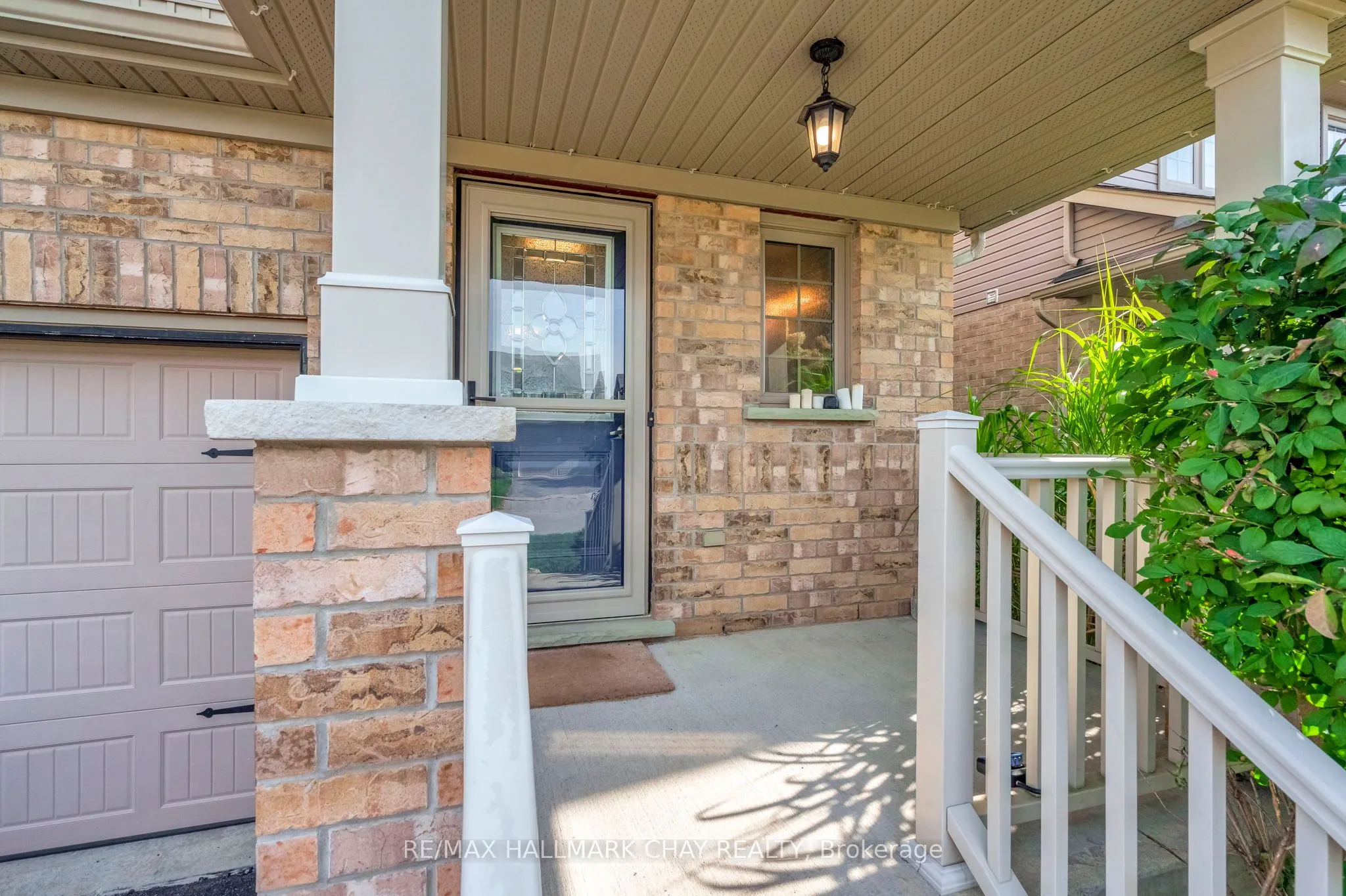 35 BANTING Crescent