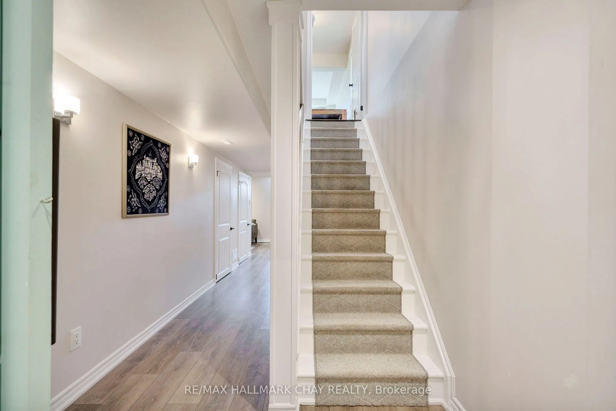 35 BANTING Crescent