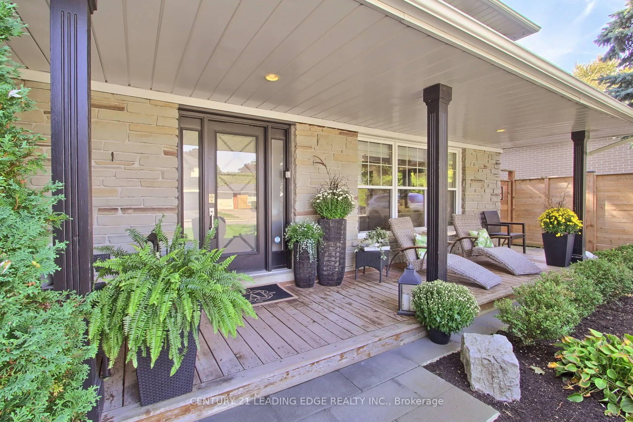 592 Rupert Avenue