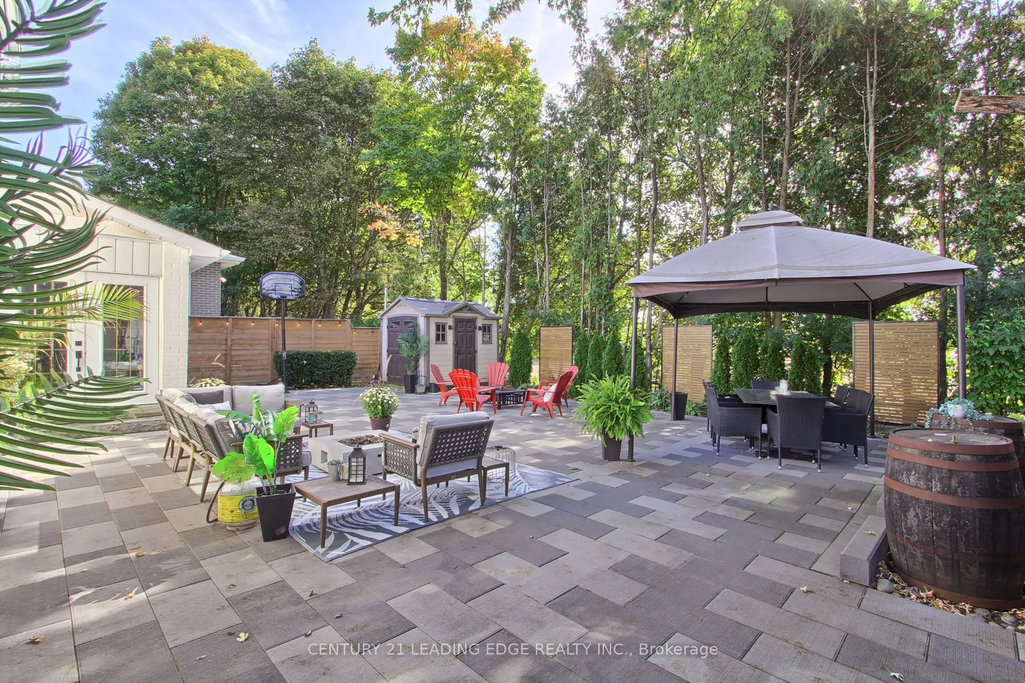 592 Rupert Avenue