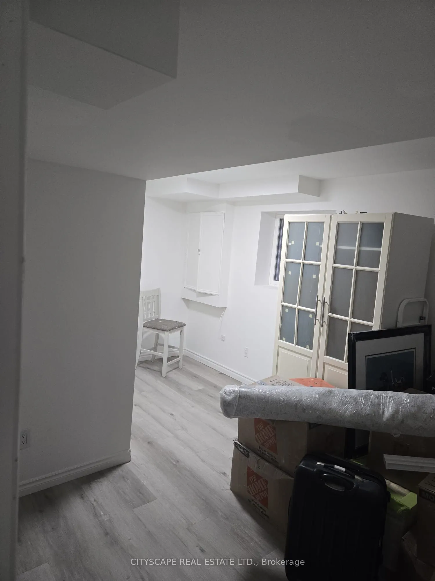 47 Eddington Place W
